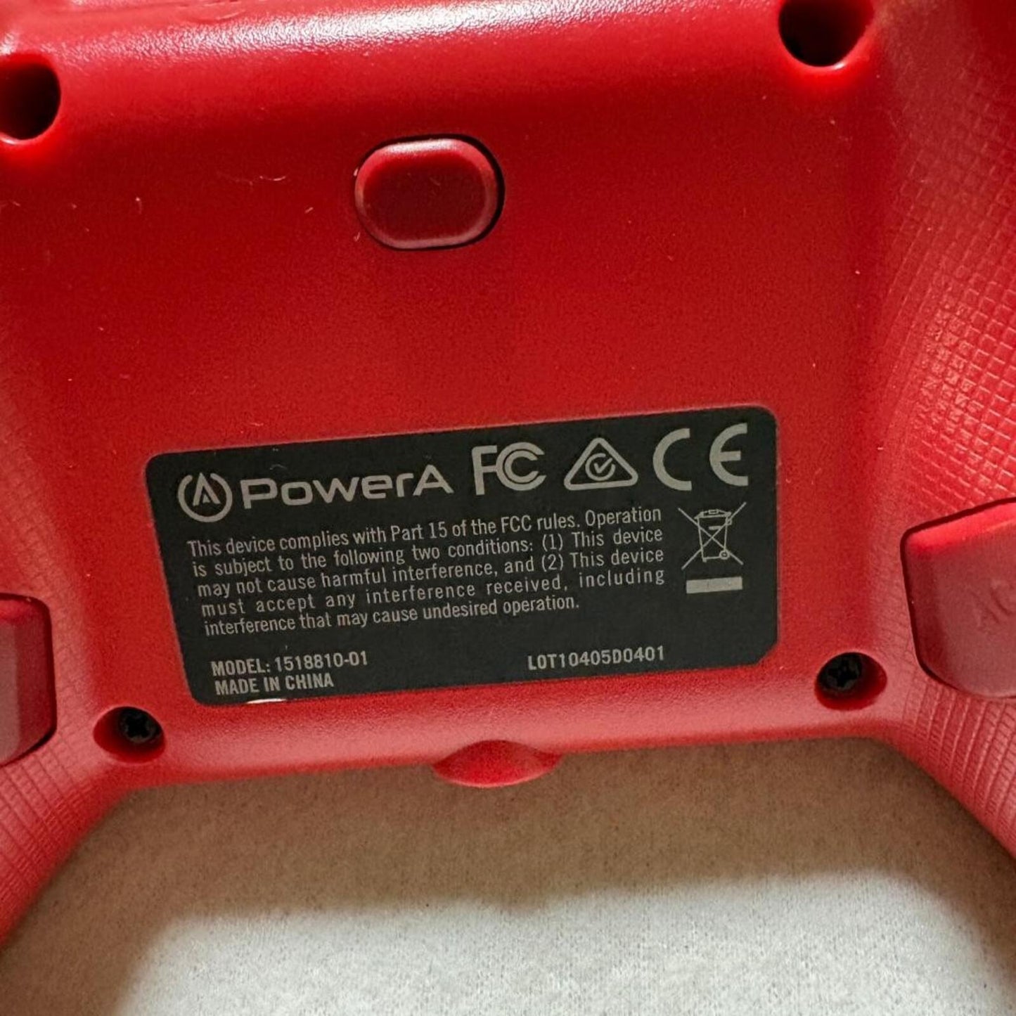 PowerA Wired Controller for Xbox Series X|S Xbox One Red Gold D-Pad 1518810-01