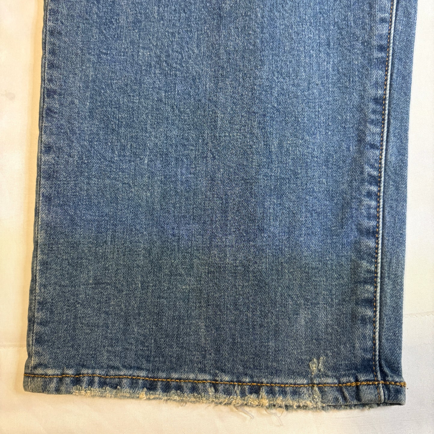 Baggy Universal Thread Jeans Women’s 18/34R Blue Vintage Stretch Straight NWT