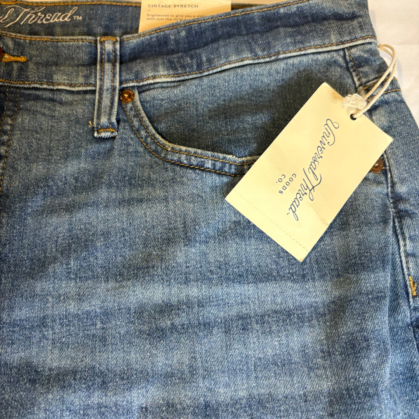 Baggy Universal Thread Jeans Women’s 18/34R Blue Vintage Stretch Straight NWT
