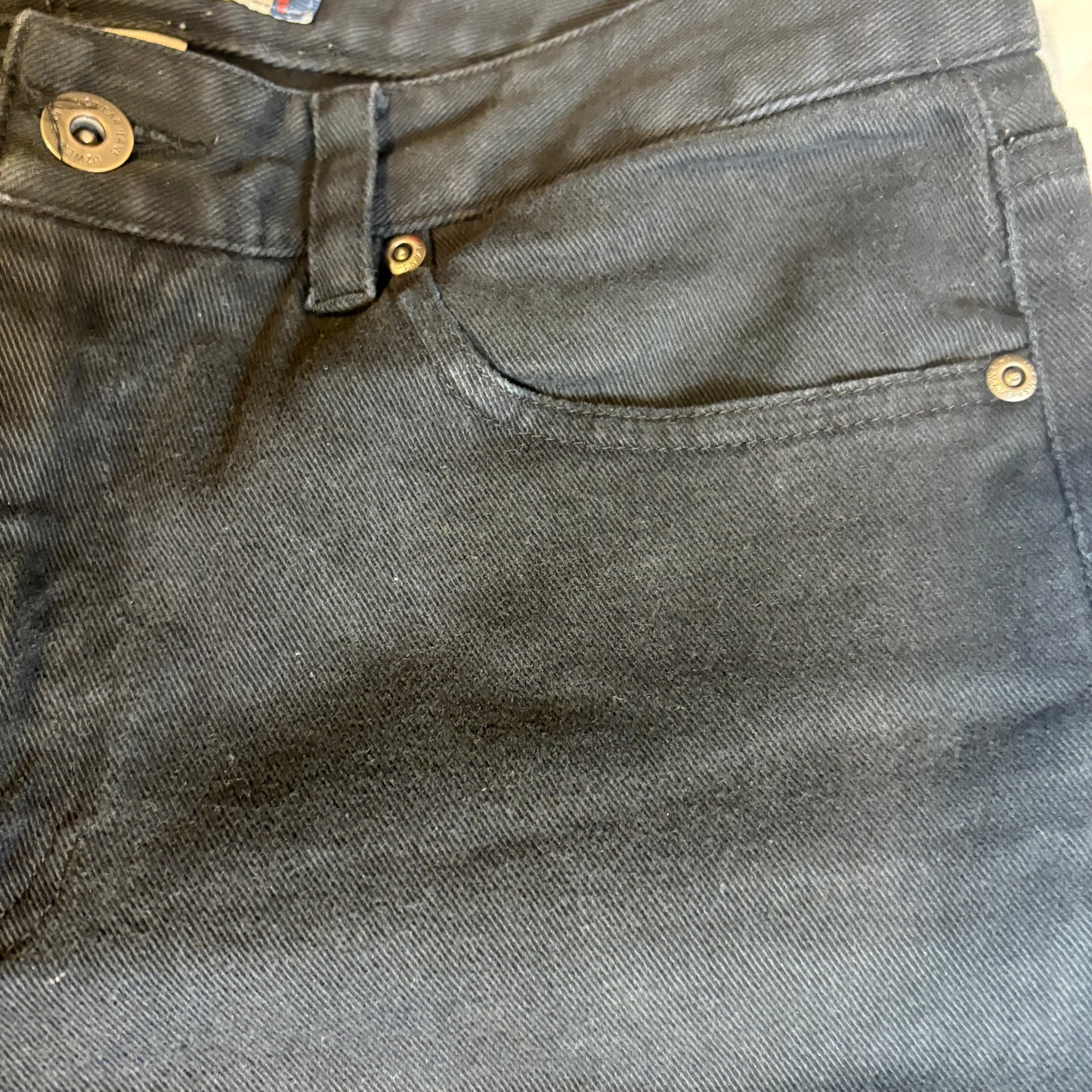 Baggy Liz Claiborne Lizwear Jeans Women’s 6S Black Denim Straight Leg Pants