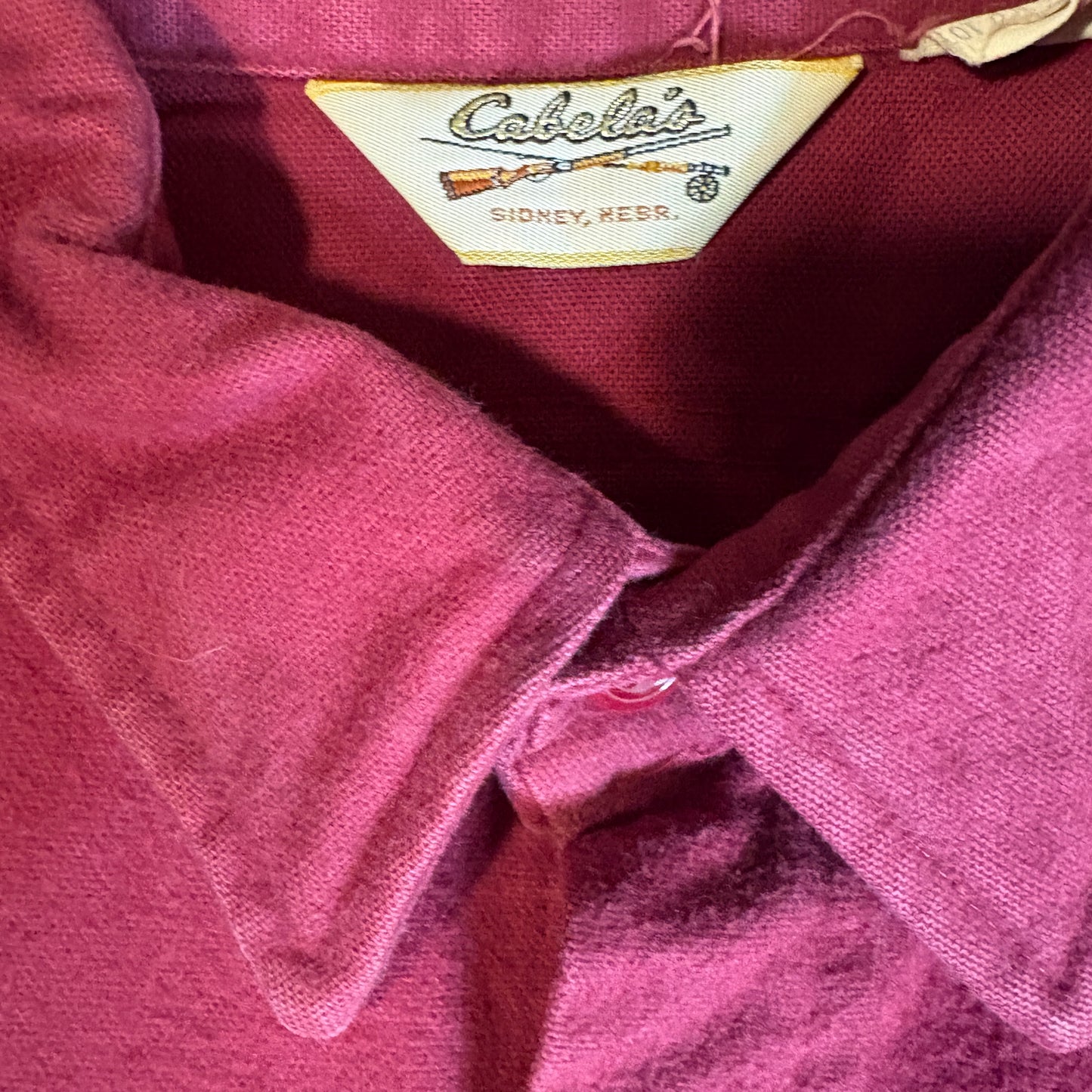 Cabela’s Shirt Men’s Long Sleeve Button Front Burgundy Maroon Outdoor Workwear