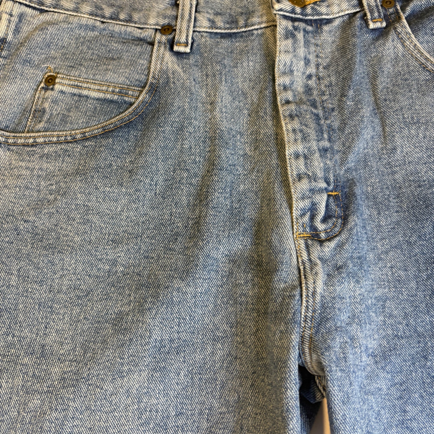Wrangler Jeans Men’s 35x30 Vintage Y2K Light Wash Denim Straight Leg 100% Cotton