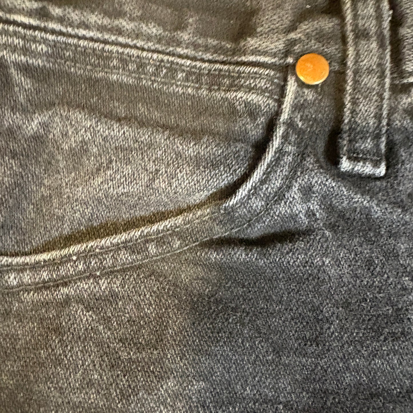 Wrangler Jeans Men’s 36x32 Black Charcoal Straight Leg 100% Cotton Denim