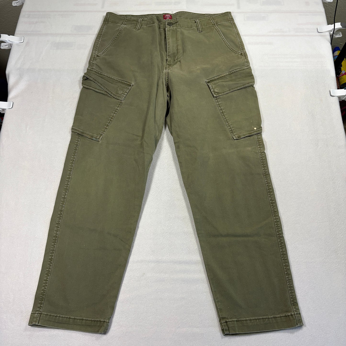 Levi’s XX Cargo Pants Mens 36x32 Olive Green Taper Fit Utility Y2K Streetwear