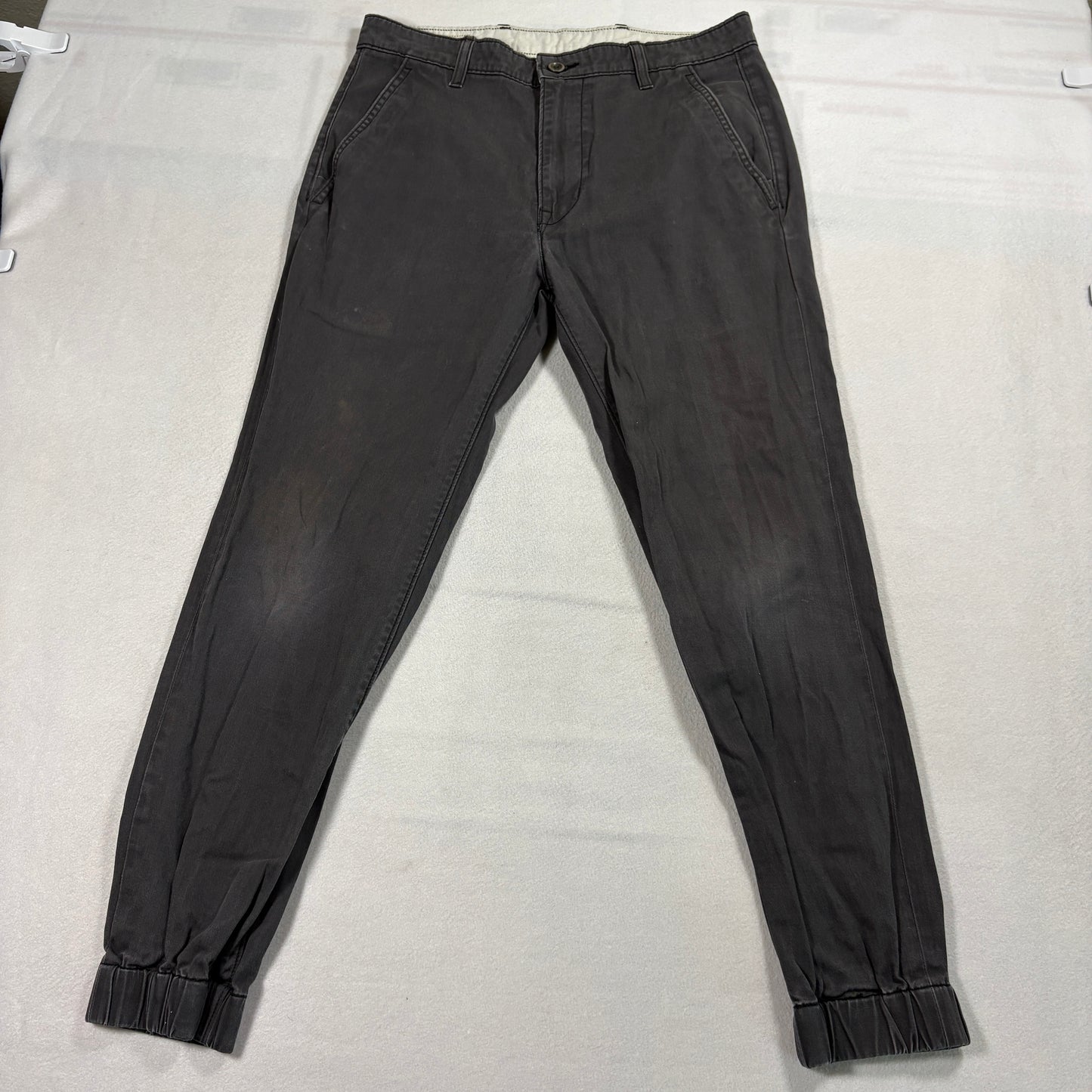 Levi’s Jogger Pants Mens 32x32 Gray Tapered Stretch Cuffed Casual Chino
