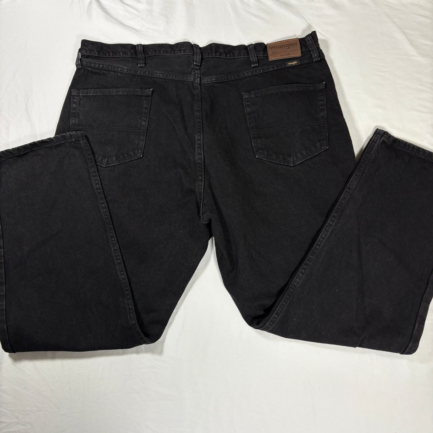 Wrangler Regular Fit Men’s 42x30 Black Denim Jeans Classic Straight Baggy Vintage