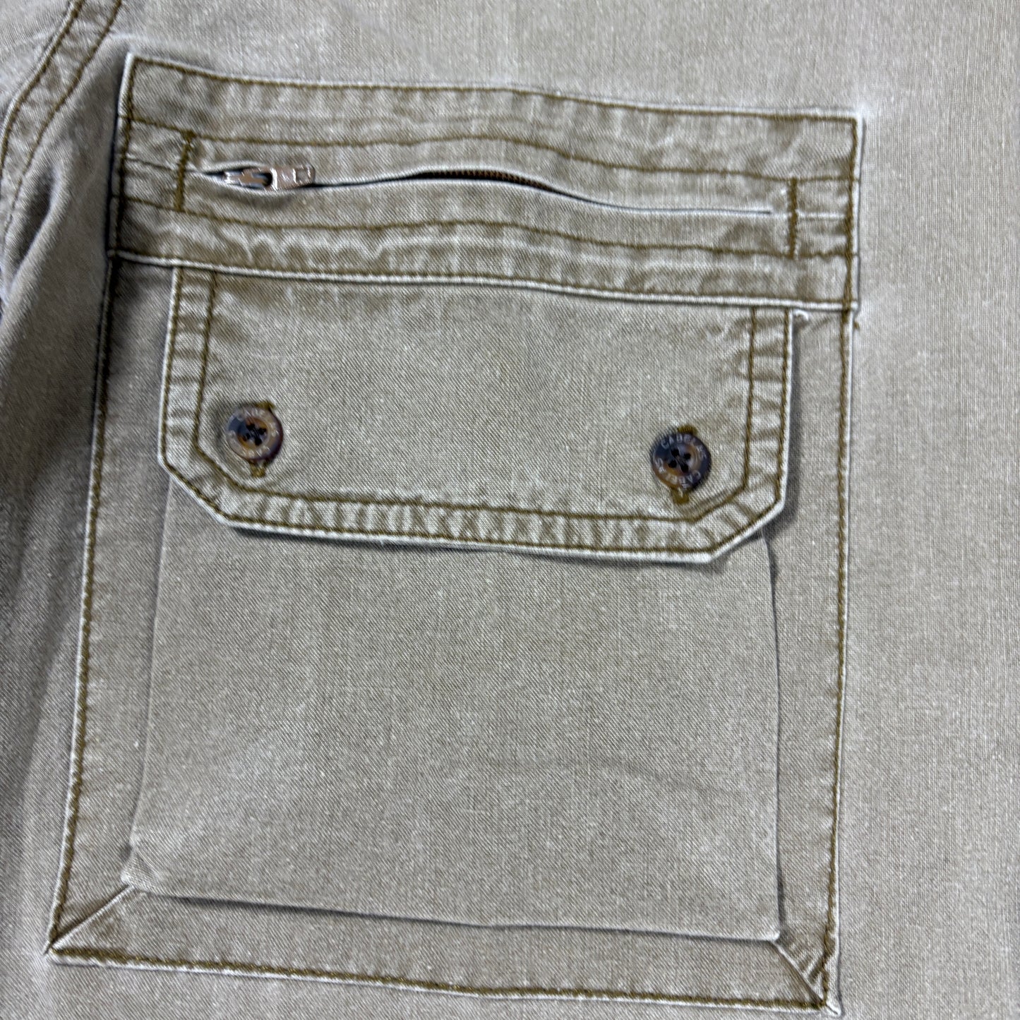 Cabela's Outdoor Gear Shirt M Tall Khaki Button Up Utility Pockets 100% Cotton