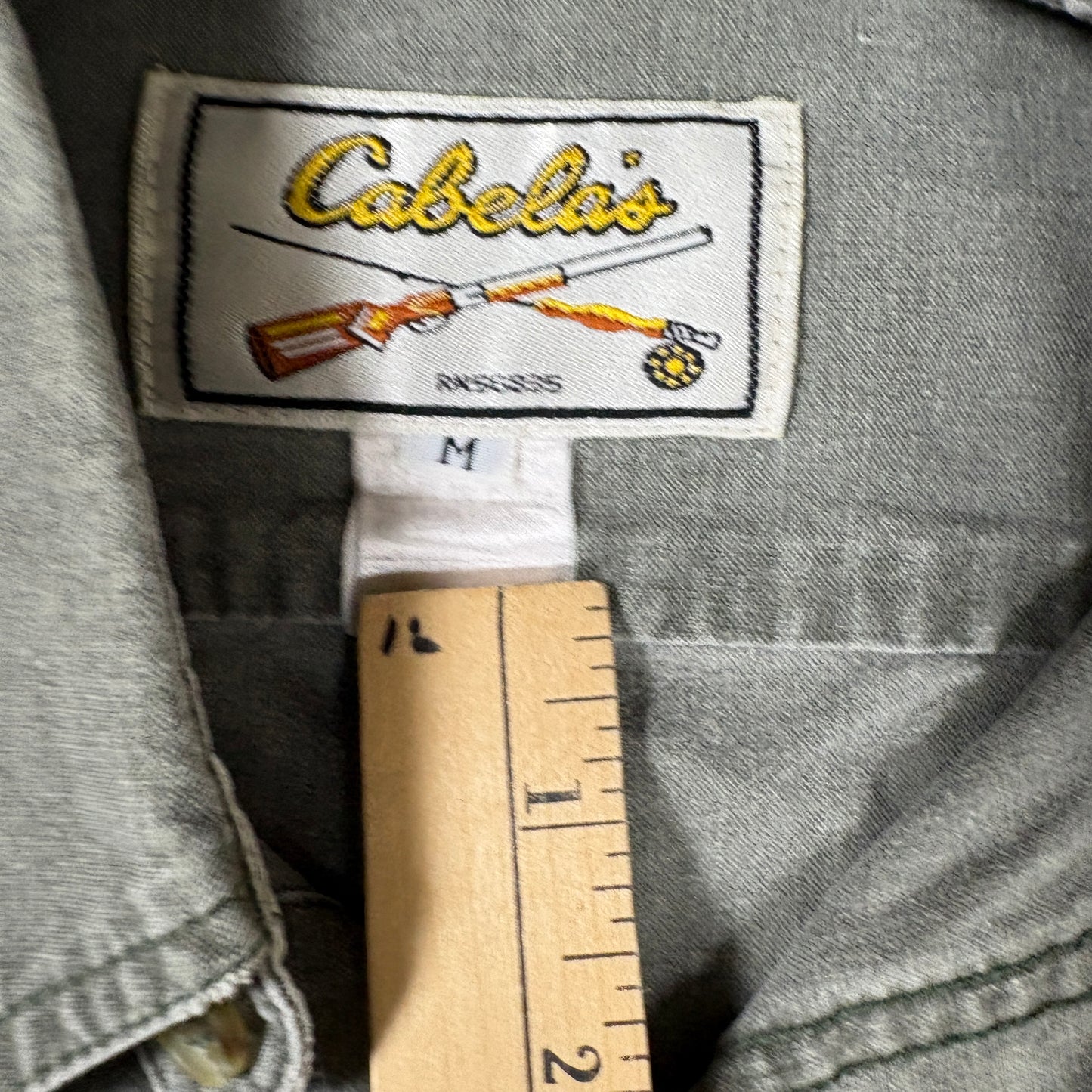 Cabela's Shirt M Green Utility Safari Outdoor Button Up Pockets Epaulets Cotton