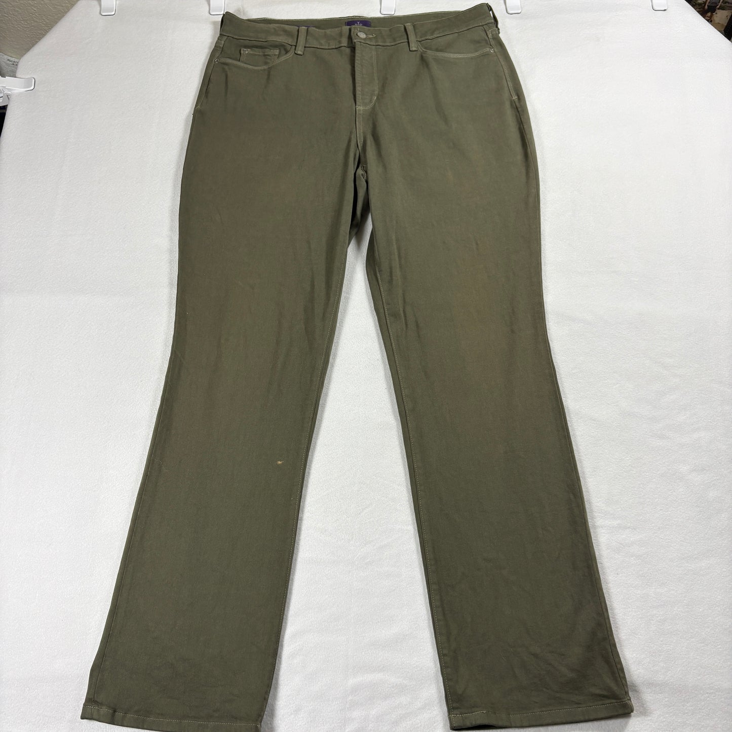 NYDJ Jeans Womens 14 Olive Green Marilyn Straight Leg Stretch DenimPantsY2
