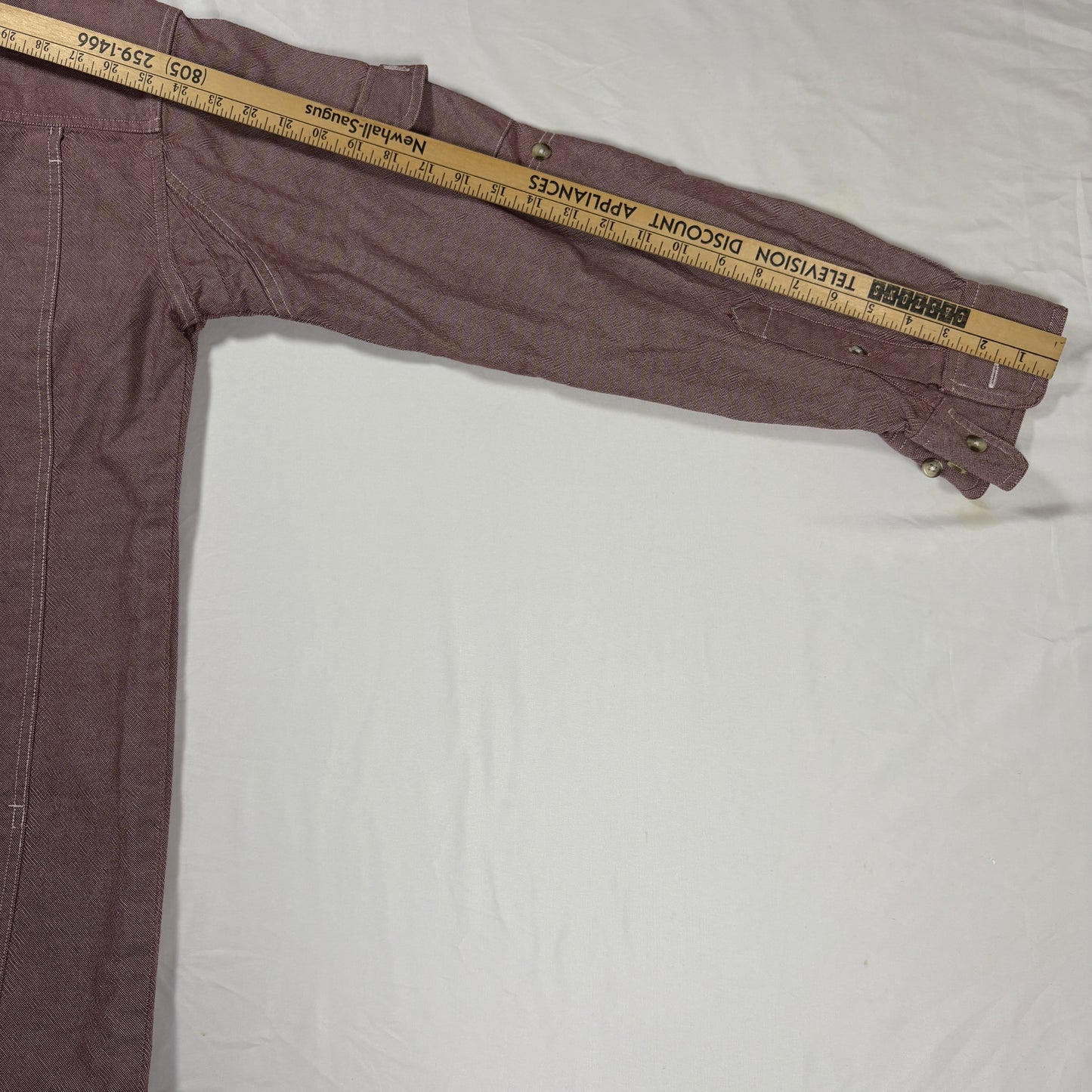 Cabela's Shirt M Tall Red Chambray Button Up Long Sleeve Dual Pocket 100% Cotton