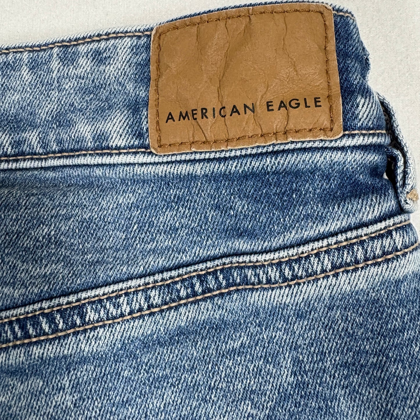 American Eagle Womens Jeans 6 Short Distressed Ripped Baggy Strigid Y2K Grunge