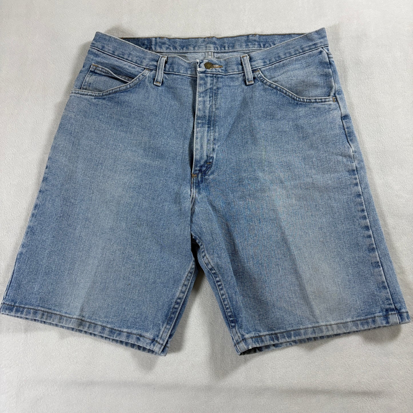 Wrangler Denim Shorts Relaxed Fit Size 38 Fits Like 38 Light Wash Jorts Mens