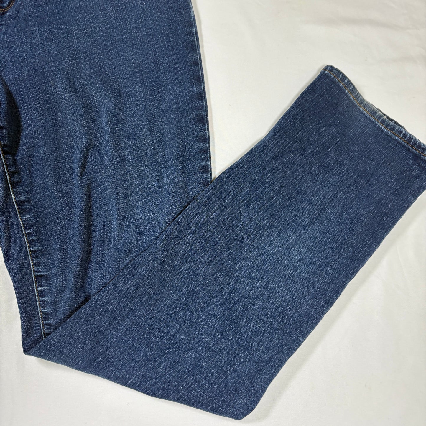Chico’s So Slimming Jeans Women 2 Reg Blue Stretch Straight Denim Classic Pants