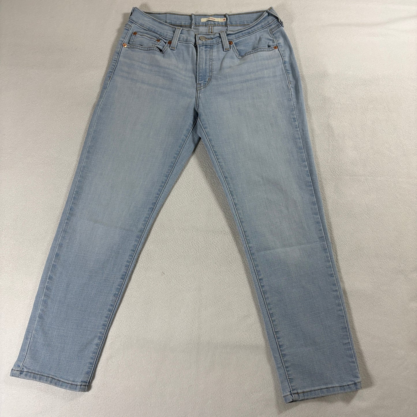 Levis Boyfriend Jeans 28x27 Fits Like 29x26 Light Wash Straight Denim Women
