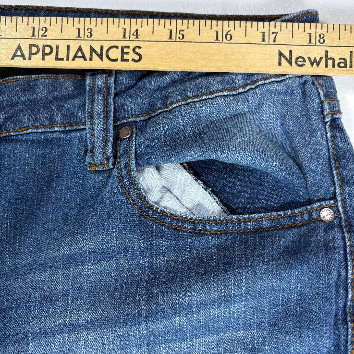 Canyon River Blues Jeans Womens 14 Blue Distressed Ripped Baggy Denim Pants