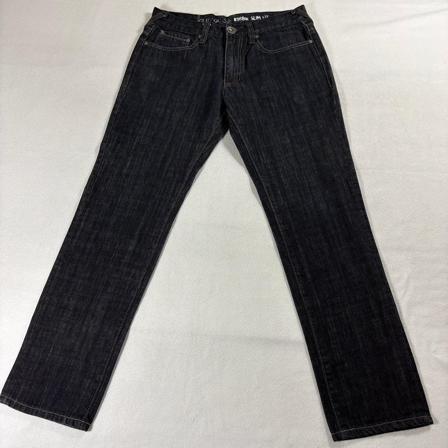 Guess Korbin Slim Fit Jeans Dark Wash Denim 32x32 Fits Like 32x32 Stretch