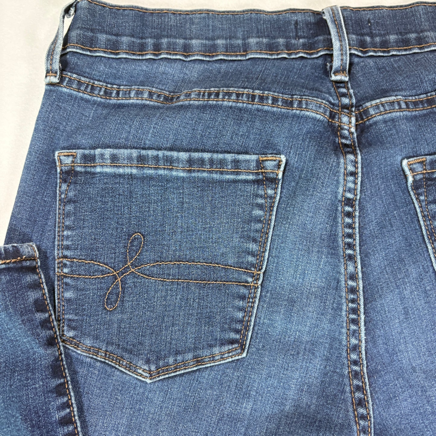 Denizen from Levi’s Jeans Womens 8M W29 L30 High Rise Straight Blue Denim Pants