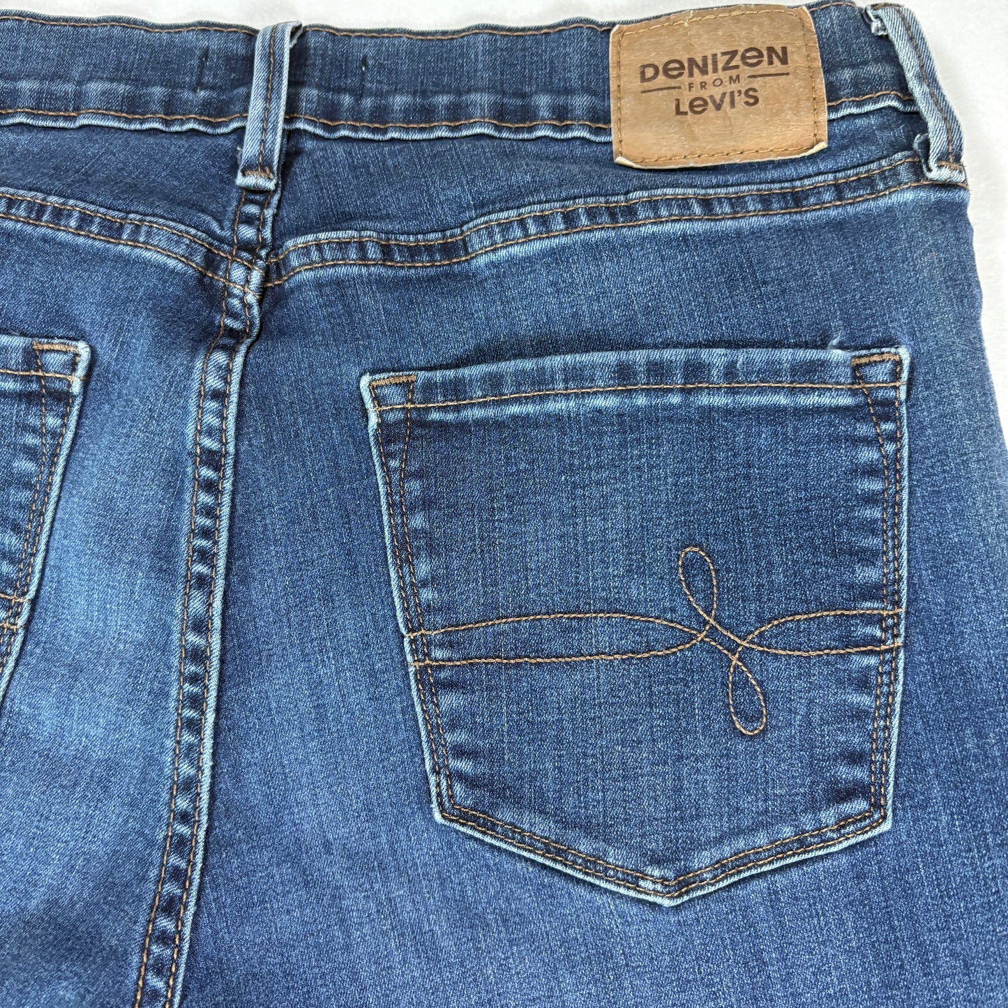 Denizen from Levi’s Jeans Womens 8M W29 L30 High Rise Straight Blue Denim Pants