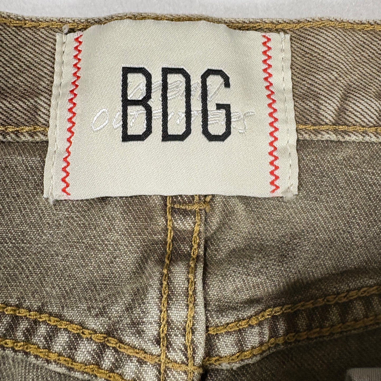 BDG Urban Outfitters Men’s 31x32 Vintage Slim Fit Distressed Jeans Khaki Tan