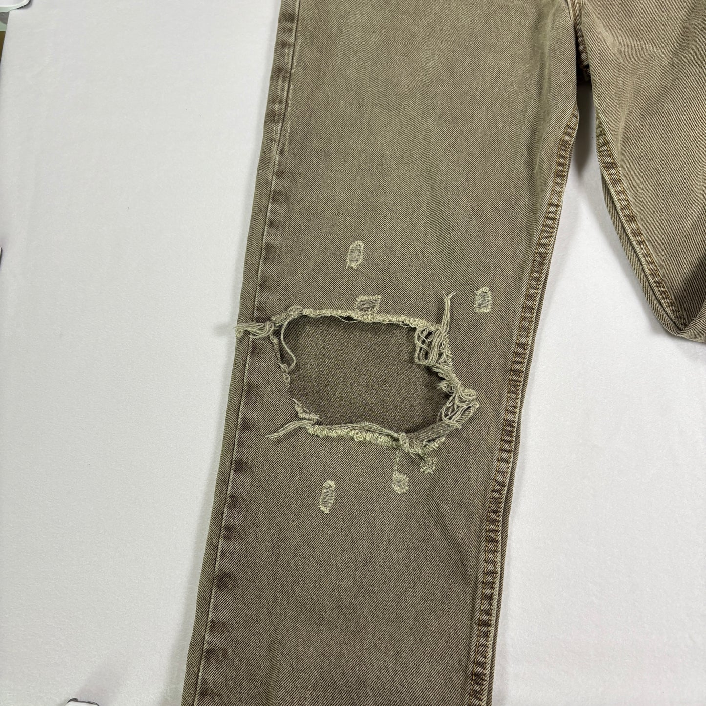 BDG Urban Outfitters Men’s 31x32 Vintage Slim Fit Distressed Jeans Khaki Tan