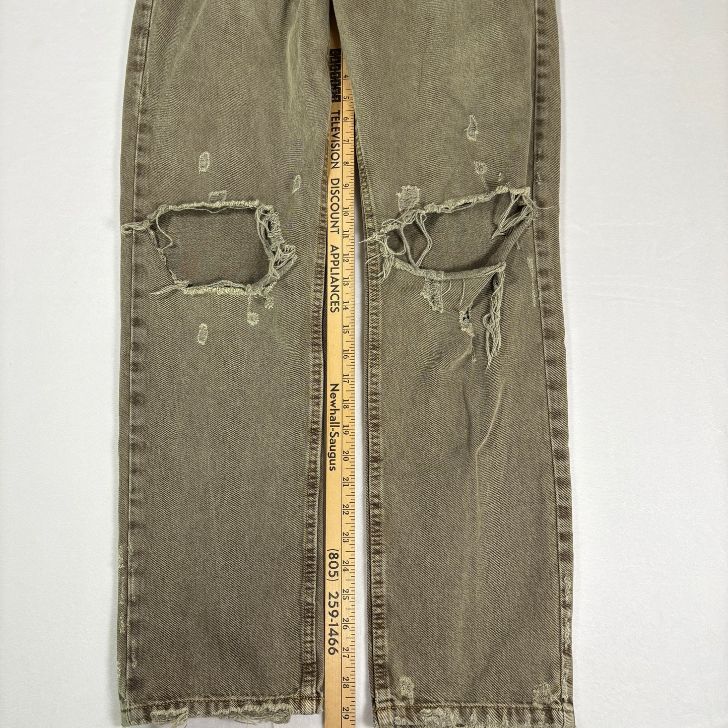 BDG Urban Outfitters Men’s 31x32 Vintage Slim Fit Distressed Jeans Khaki Tan