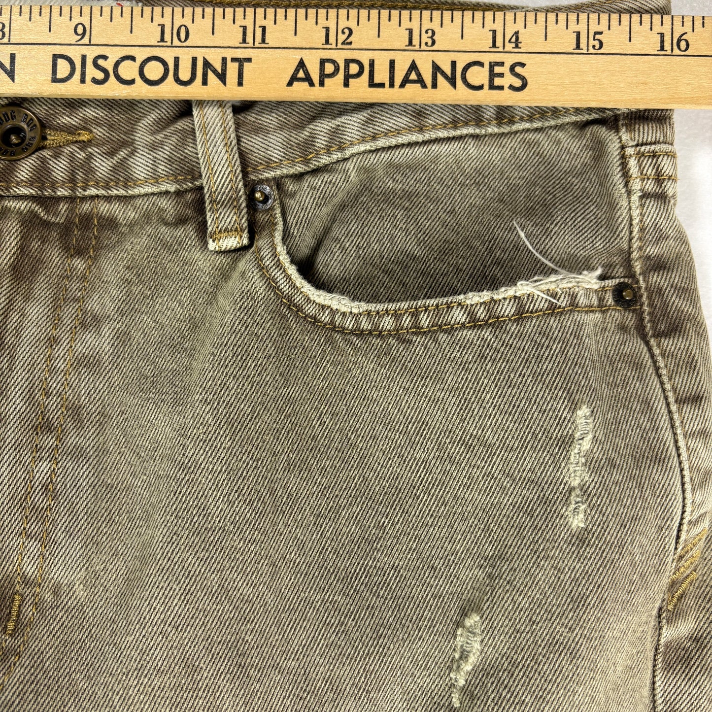 BDG Urban Outfitters Men’s 31x32 Vintage Slim Fit Distressed Jeans Khaki Tan