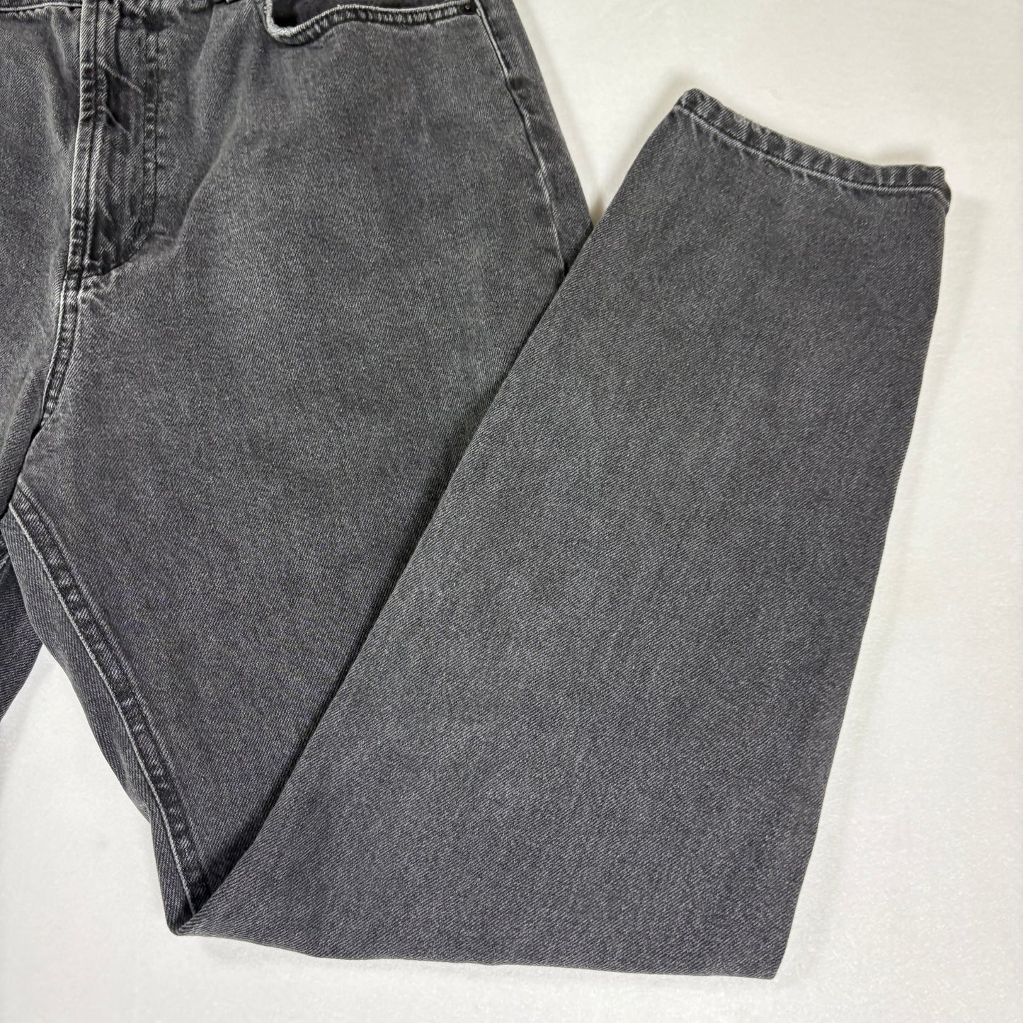 BDG Urban Outfitters Mom Jeans High Rise Black Washed Denim Baggy Women’s 31