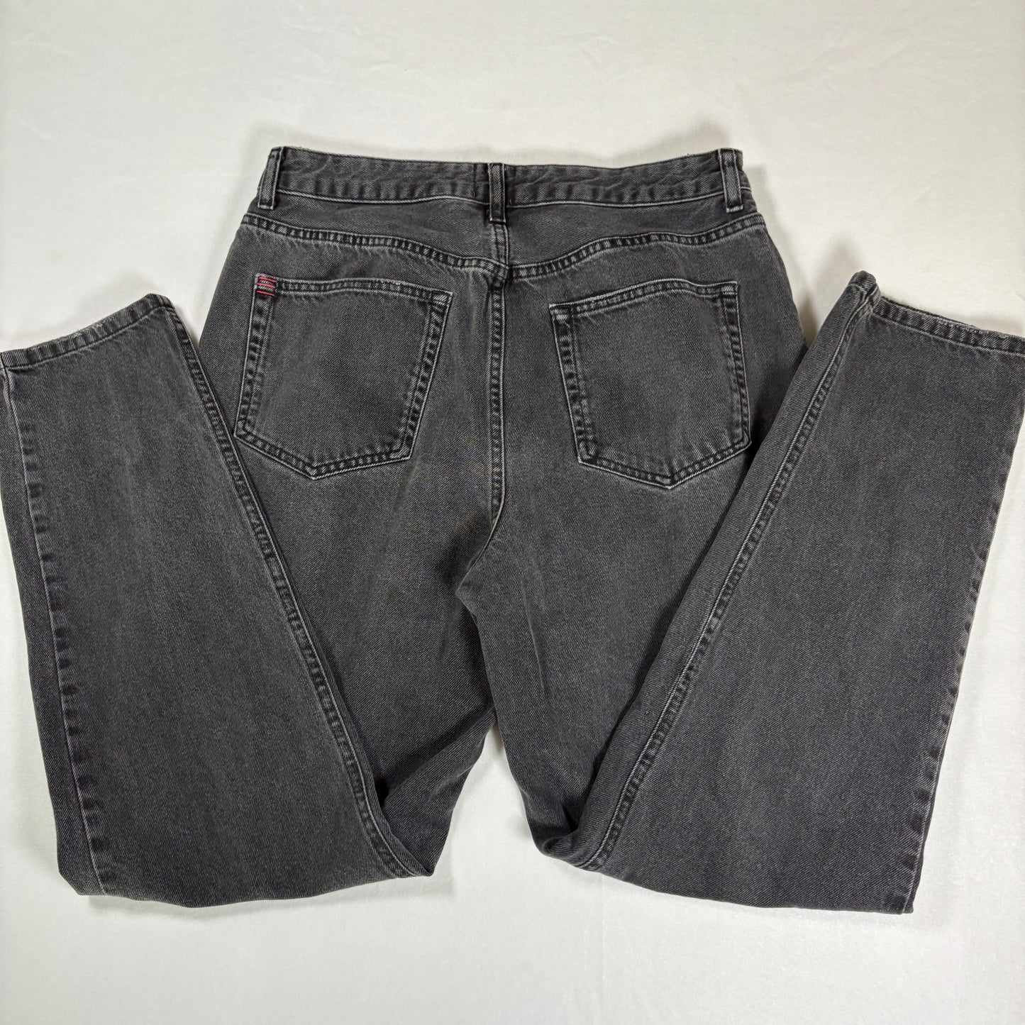 BDG Urban Outfitters Mom Jeans High Rise Black Washed Denim Baggy Women’s 31