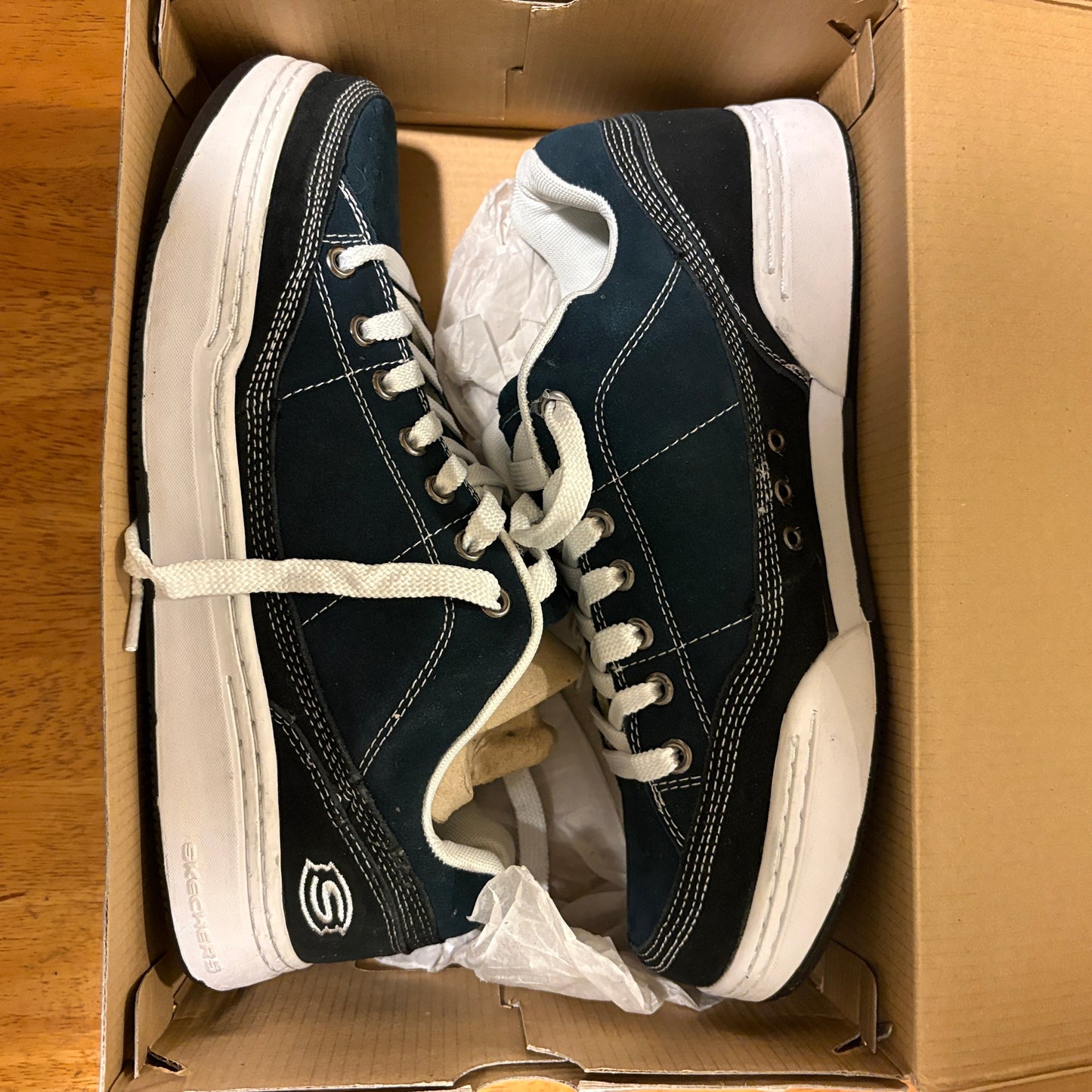 Skechers Klone NVBK Mens 11 Navy Black Skate Sneakers Casual Shoes New In Box