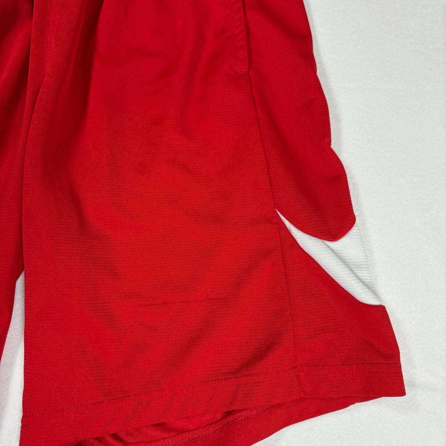 Nike Dri-Fit Basketball Shorts Men’s M Red Black Elastic Waist Big Swoosh Logo