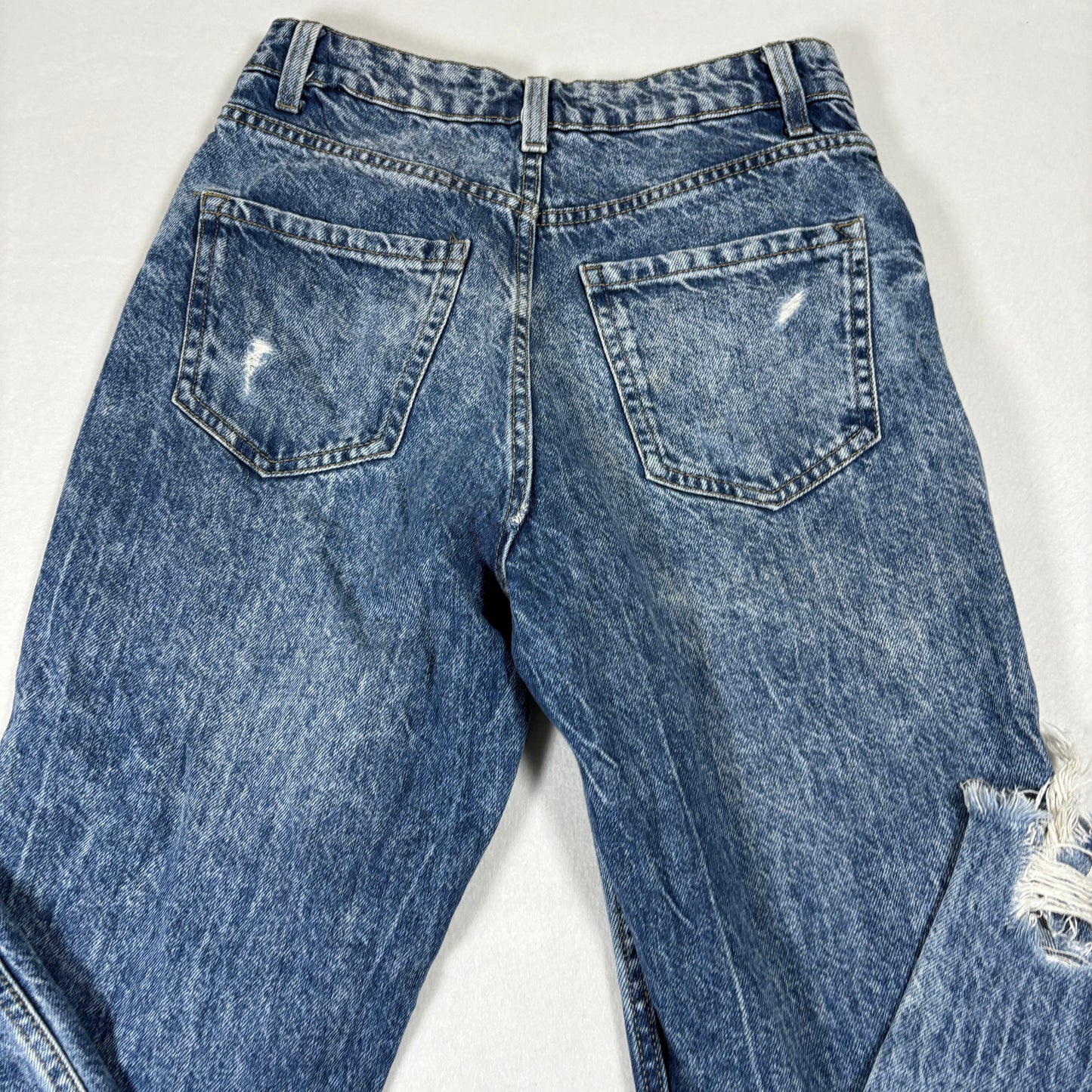 YMI Womens Mom Jeans Size 3/26 Blue Distressed Ripped Ankle Grunge Y2K Vintage
