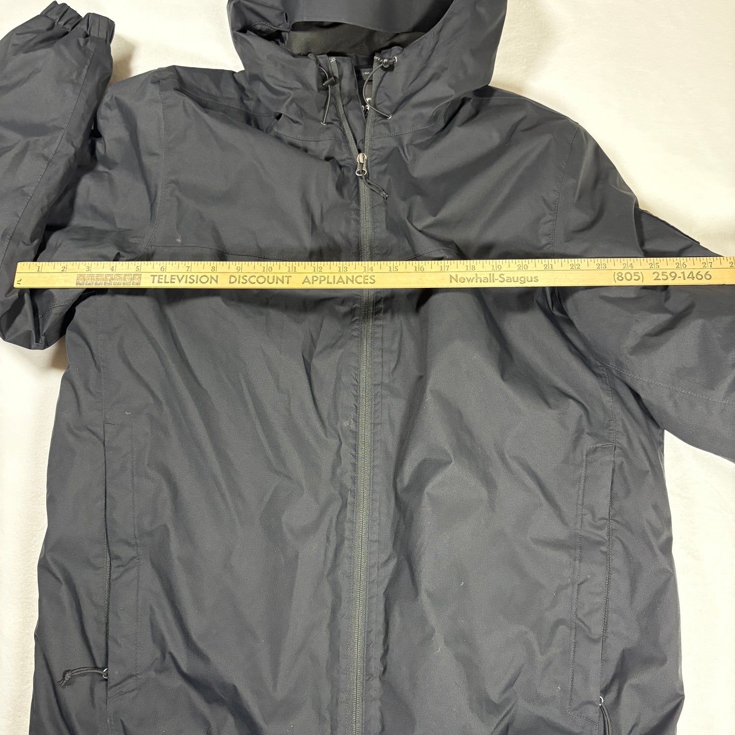 The North Face Men’s Black Hooded Full-Zip Windbreaker Jacket XL