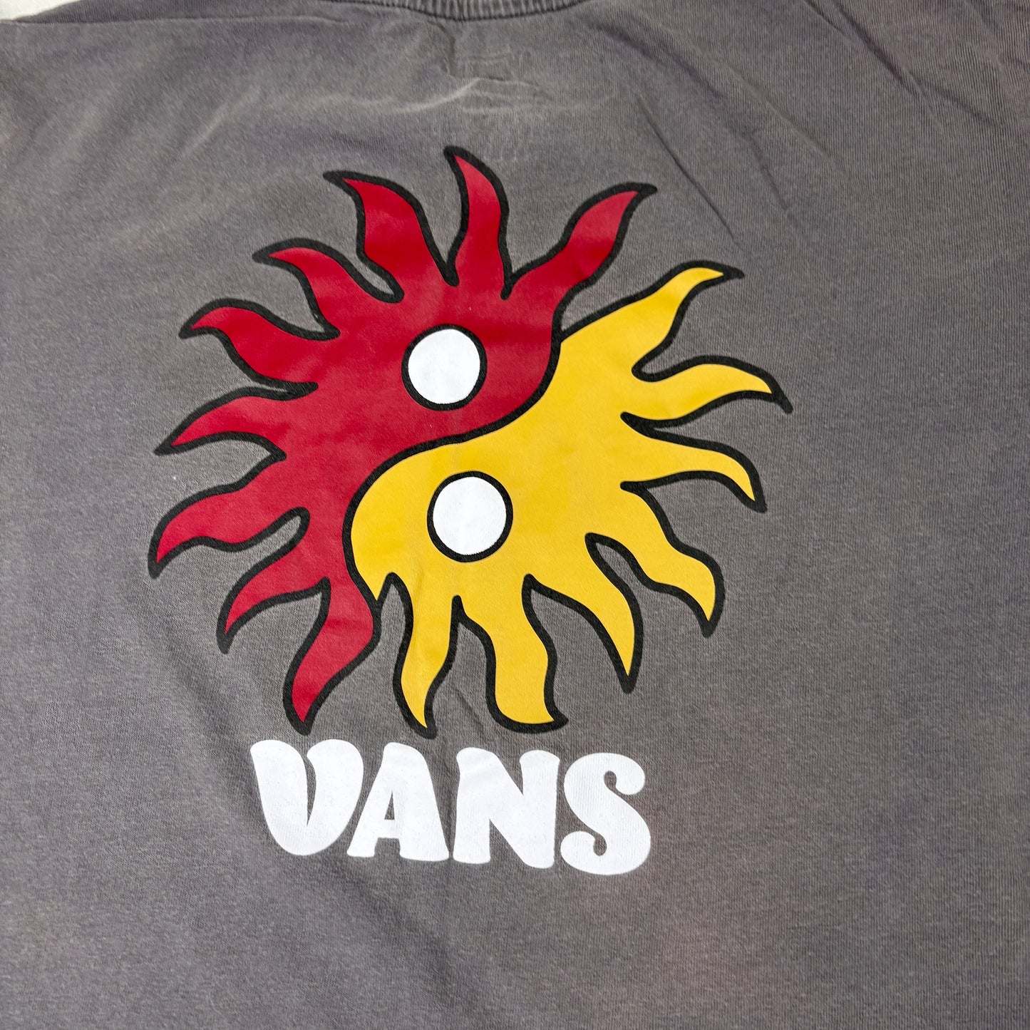 Vans Mens T Shirt Medium Brown Pocket Tee Back Graphic Yin Yang Sun Skate Grunge