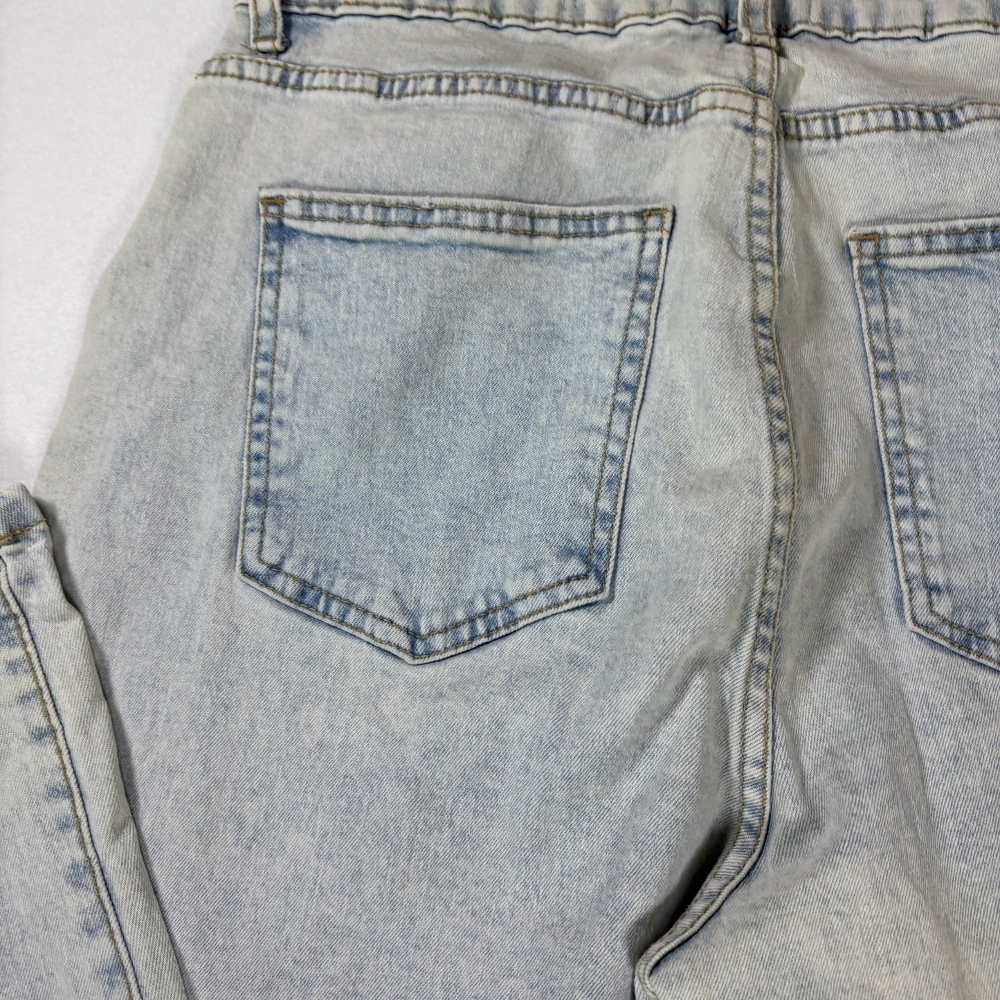 Cotton On Stretch Mom Jeans Women’s 10 Light Wash Baggy High Rise Distressed Denim