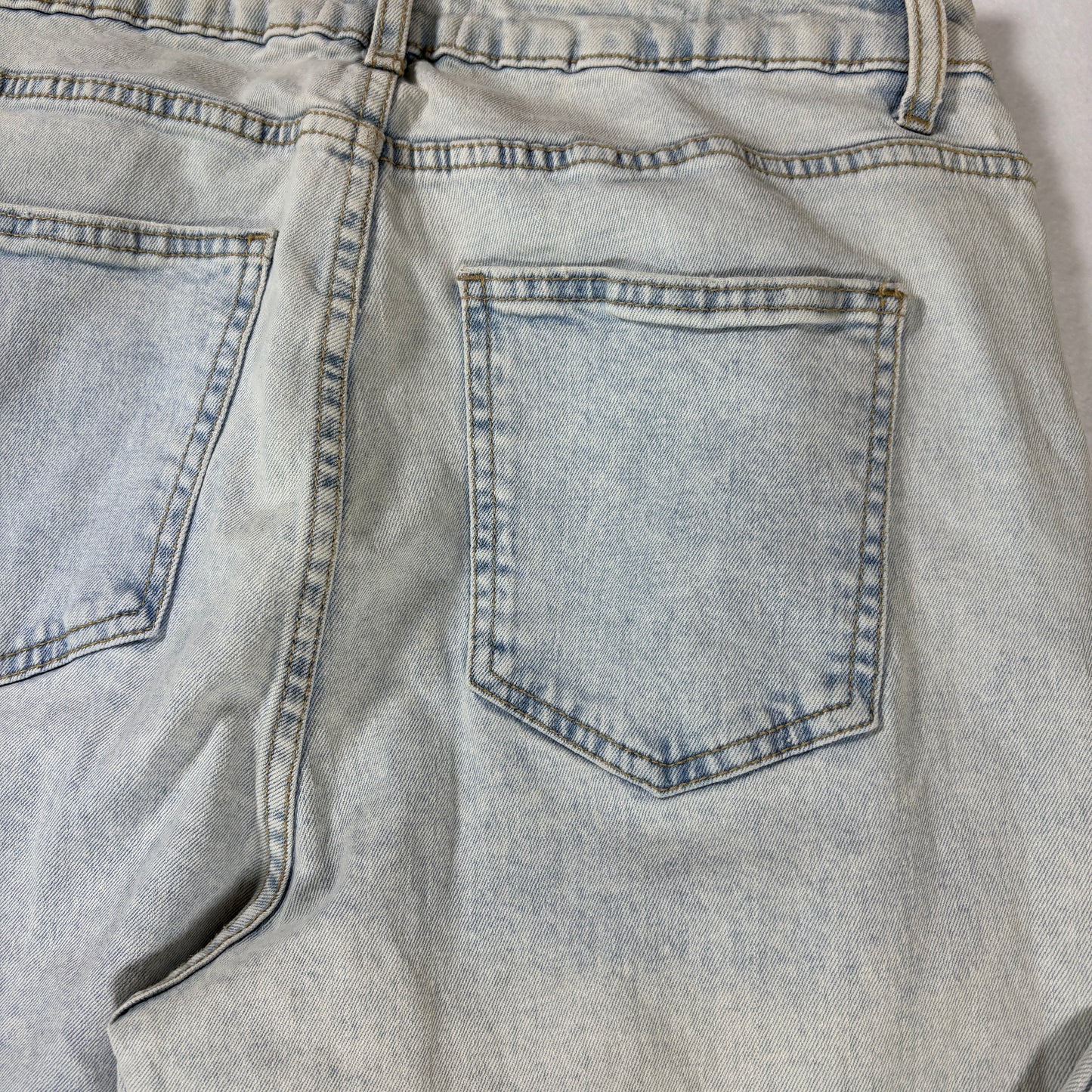 Cotton On Stretch Mom Jeans Women’s 10 Light Wash Baggy High Rise Distressed Denim
