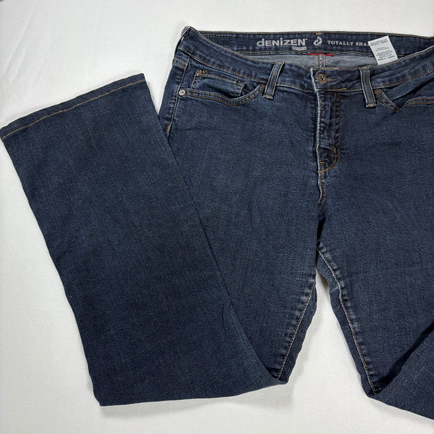 Denizen from Levi’s Totally Shaping Bootcut Jeans Women’s 14 Dark Wash Stretch