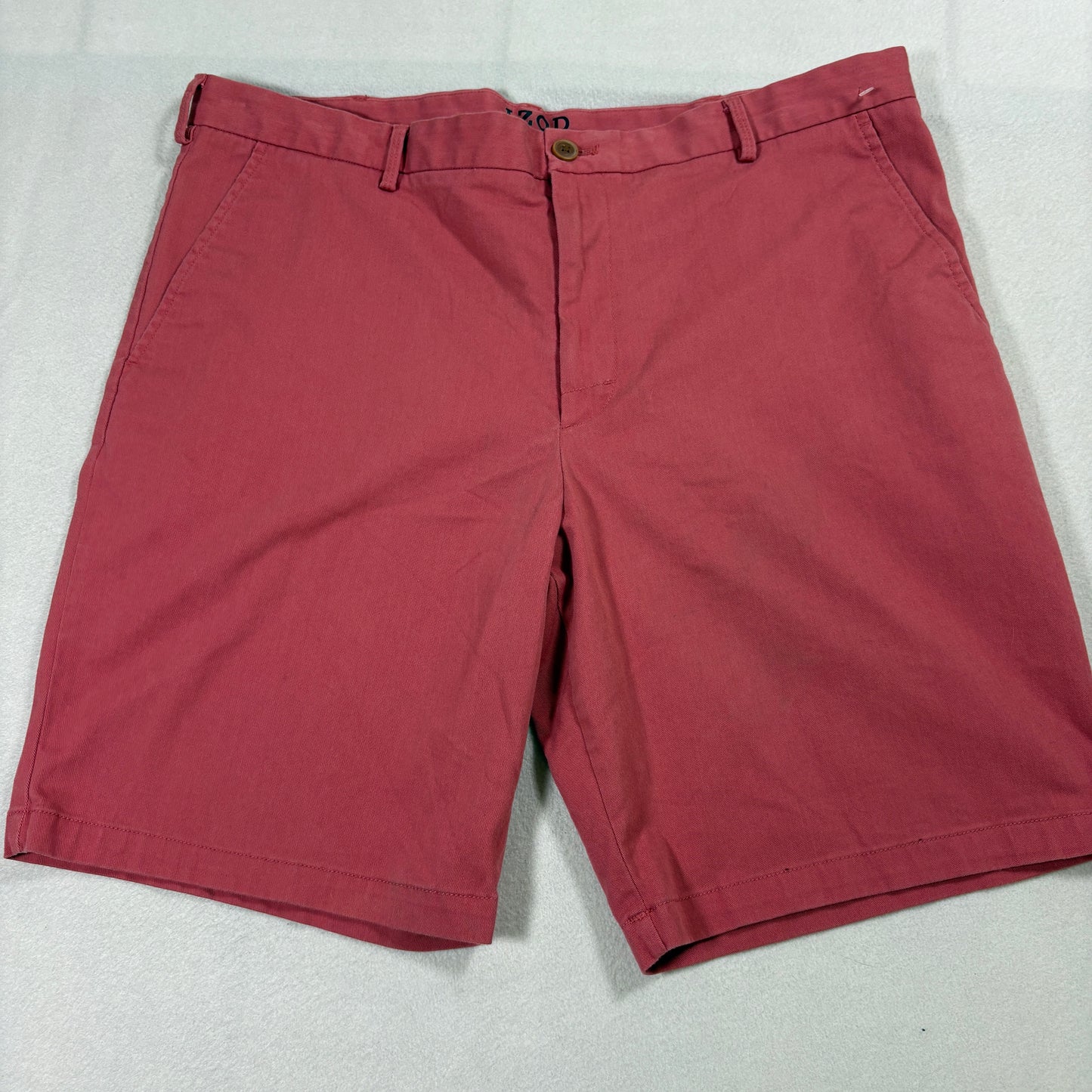 Izod Mens Shorts Size 38 Red Flat Front Chino Casual Summer Golf Wear