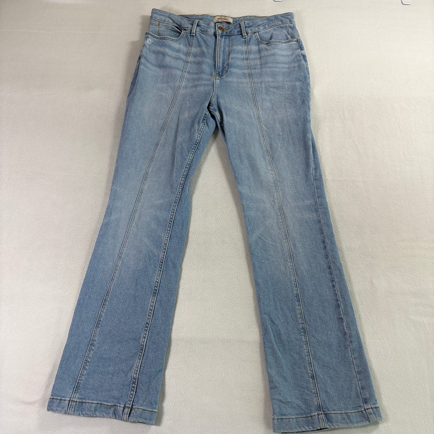 Y2K Bootcut Jeans Wrangler Seamed Boot Tag 32x32 Fits Like 32x31 Light Wash