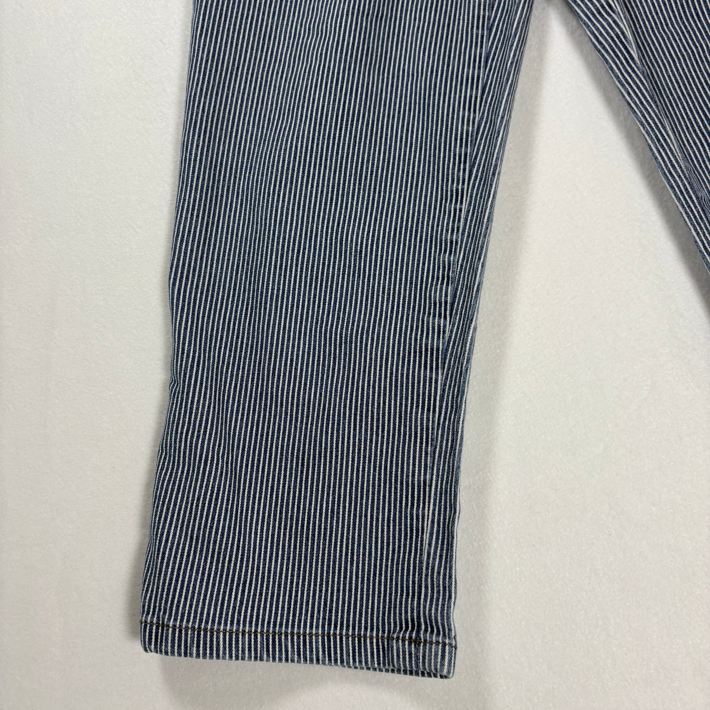 Style & Co Denim Women’s 4P Blue White Pinstripe Cropped Jeans Stretch Casual