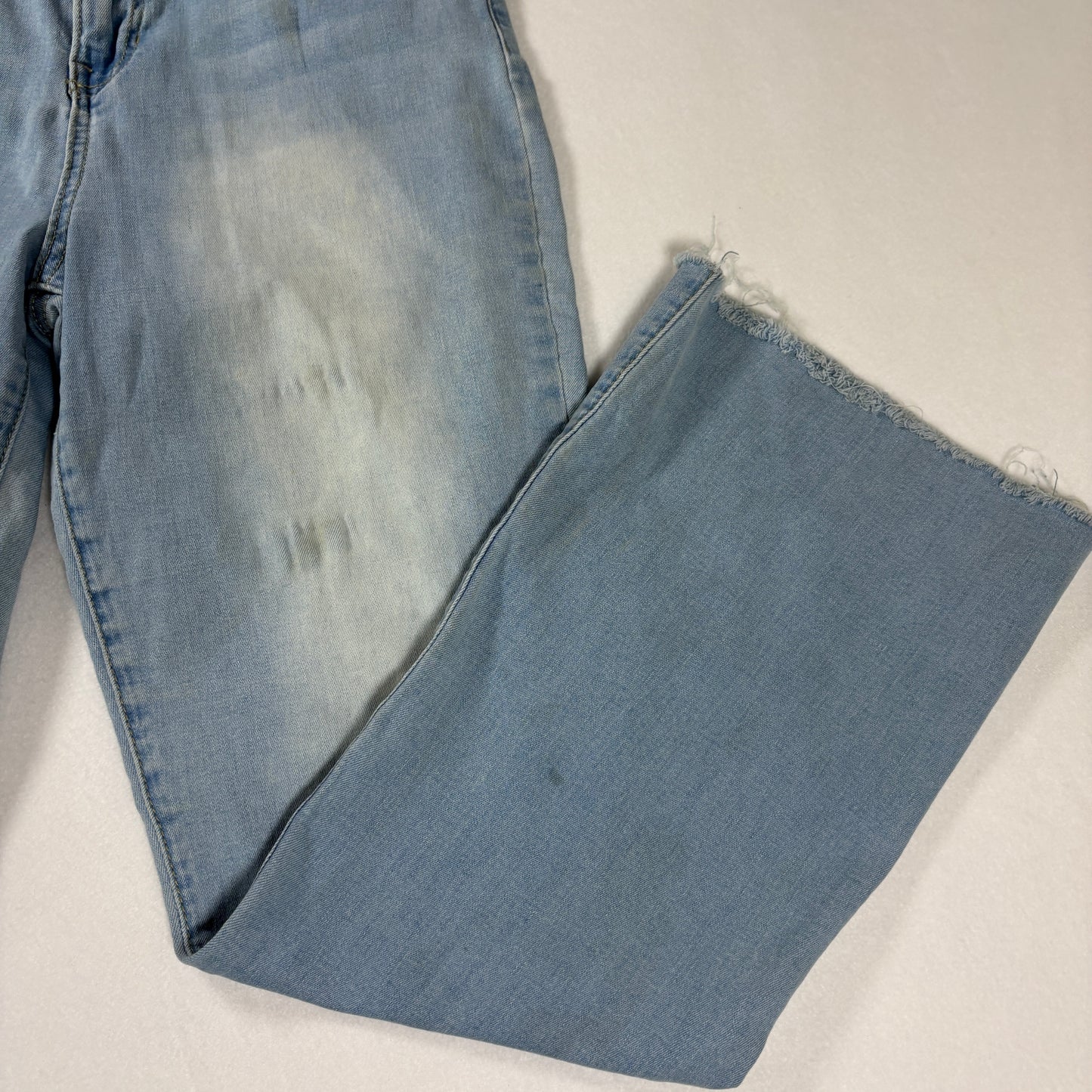 YMI Jeans Women’s Light Wash Denim Distressed Raw Hem Baggy Straight Leg