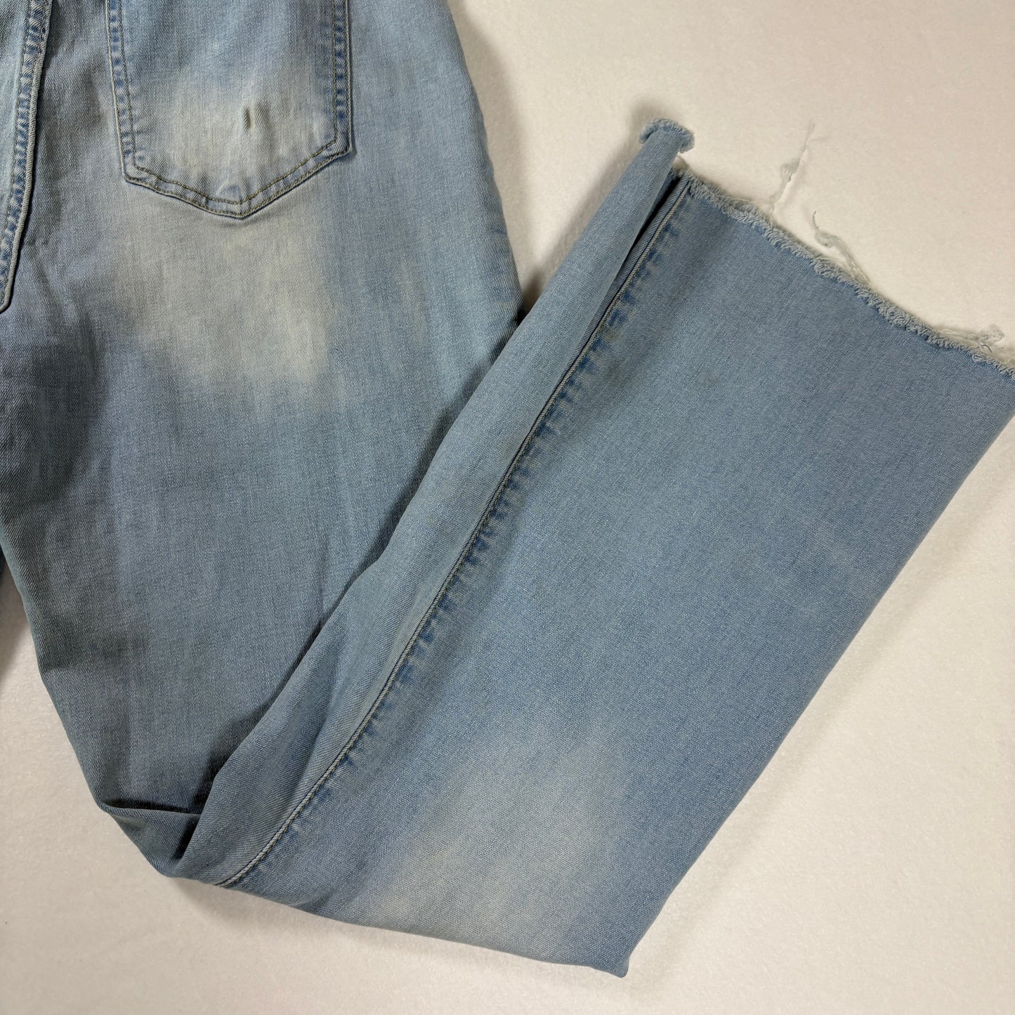 YMI Jeans Women’s Light Wash Denim Distressed Raw Hem Baggy Straight Leg
