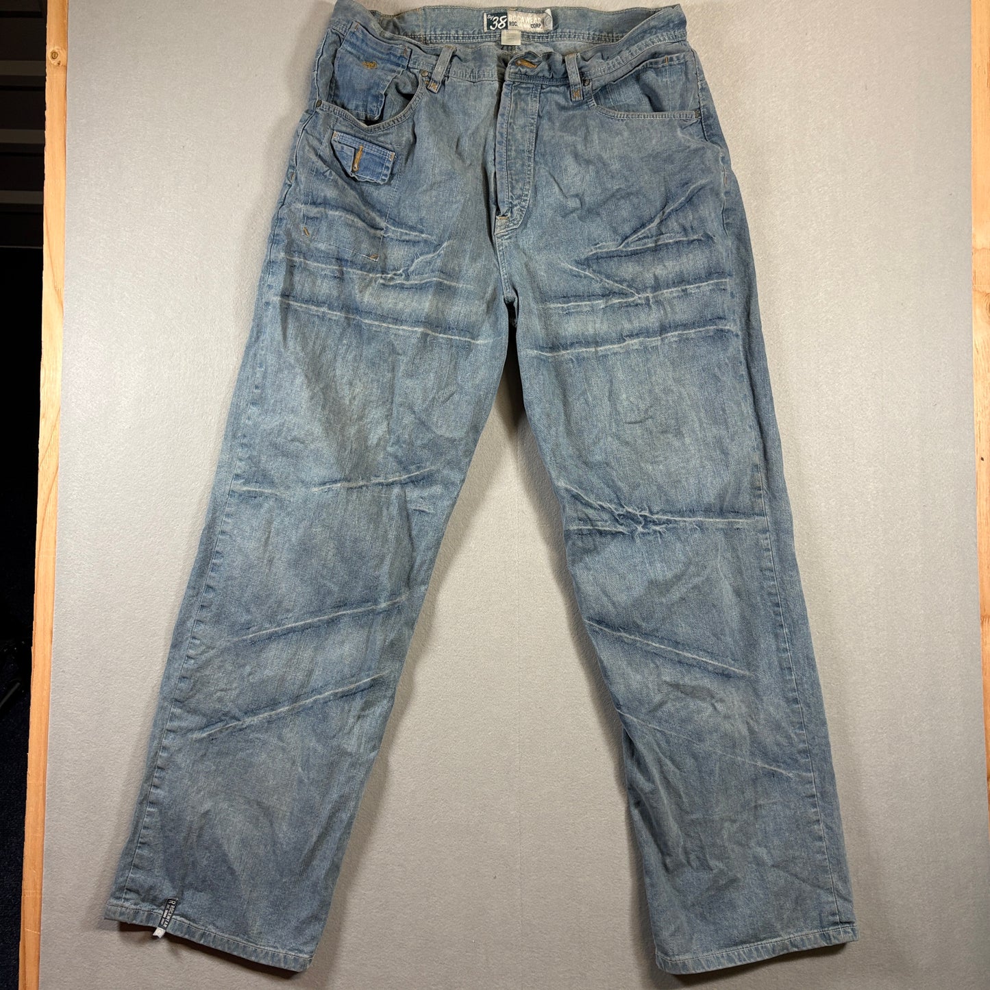 Rocawear Carpenter Utility Jeans 38 Fits Like 37X33 Light Wash Distressed Y2K