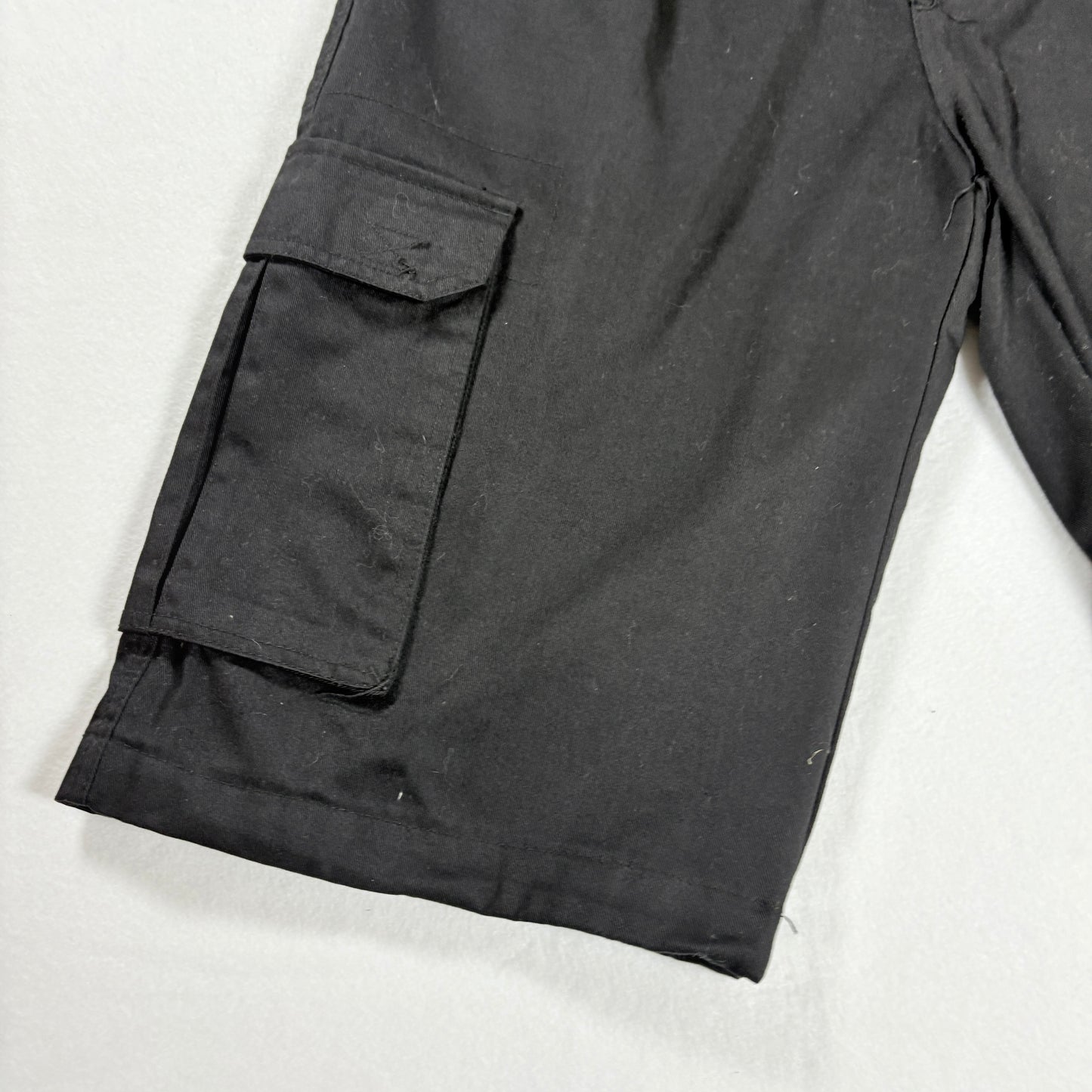 Vision Sports Men’s Cargo Shorts Black Size 30 Utility Pockets Casual