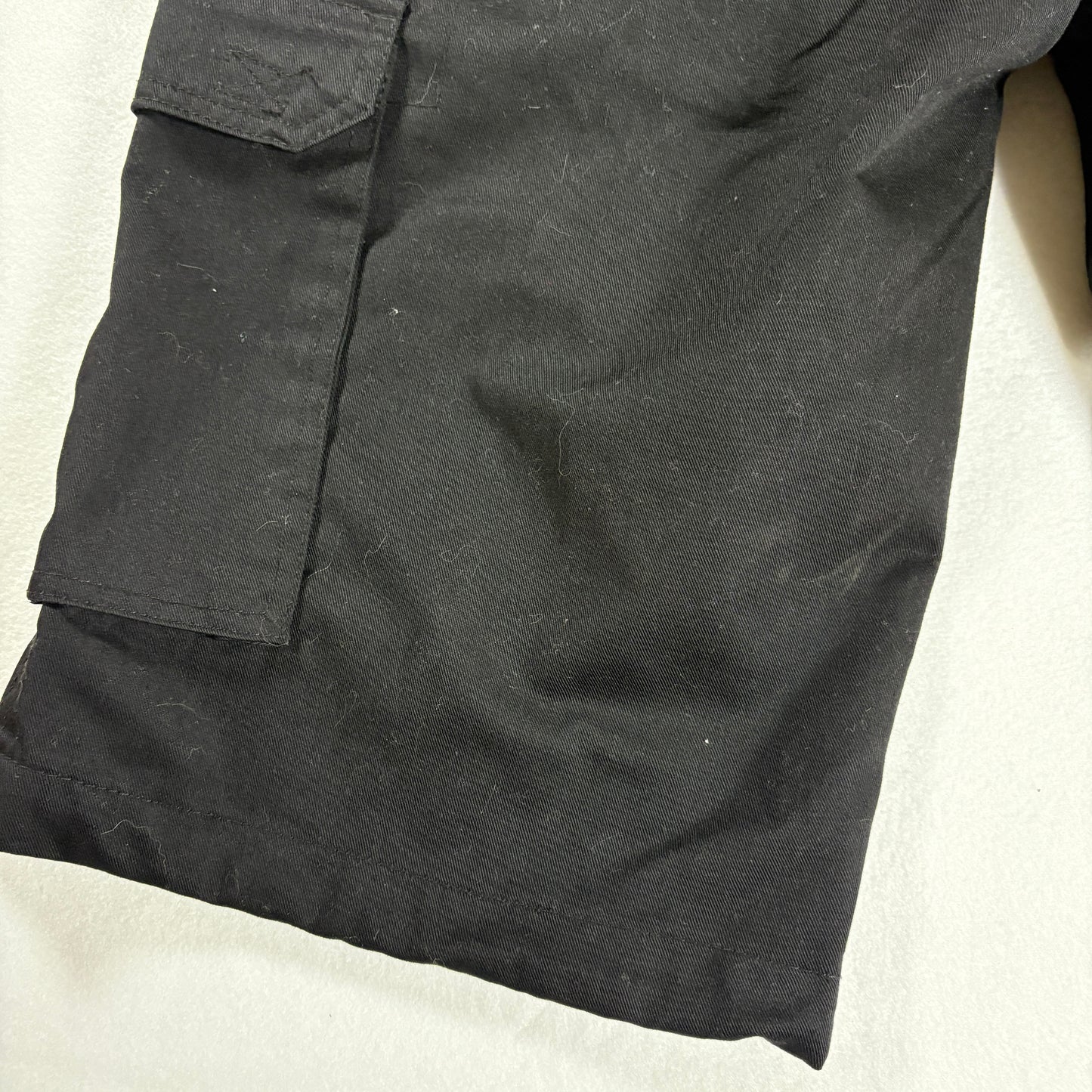 Vision Sports Men’s Cargo Shorts Black Size 30 Utility Pockets Casual