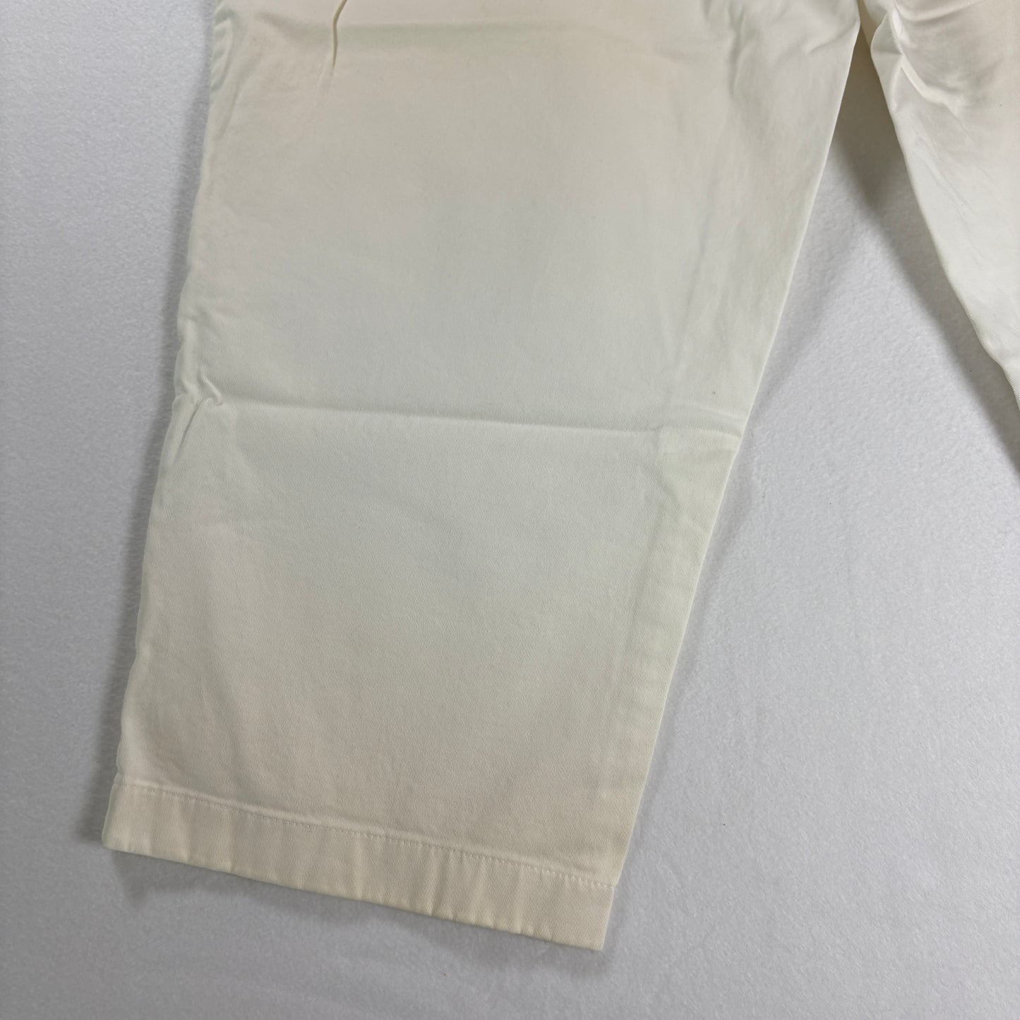 Covington Pants Women’s 14 Stretch Beige White Cropped Casual Capri