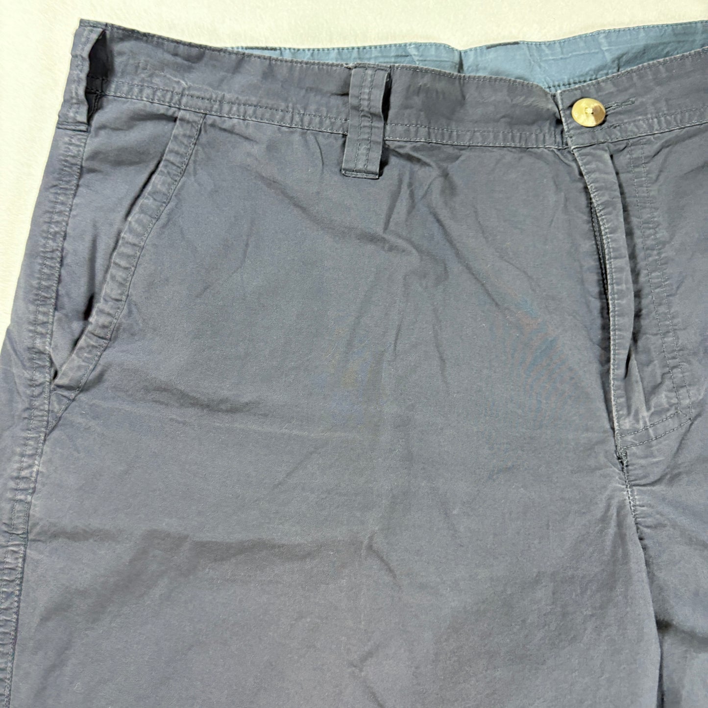 Columbia Shorts Men’s 40 Navy Blue Casual Outdoor Hiking Cotton Blend 10" Inseam