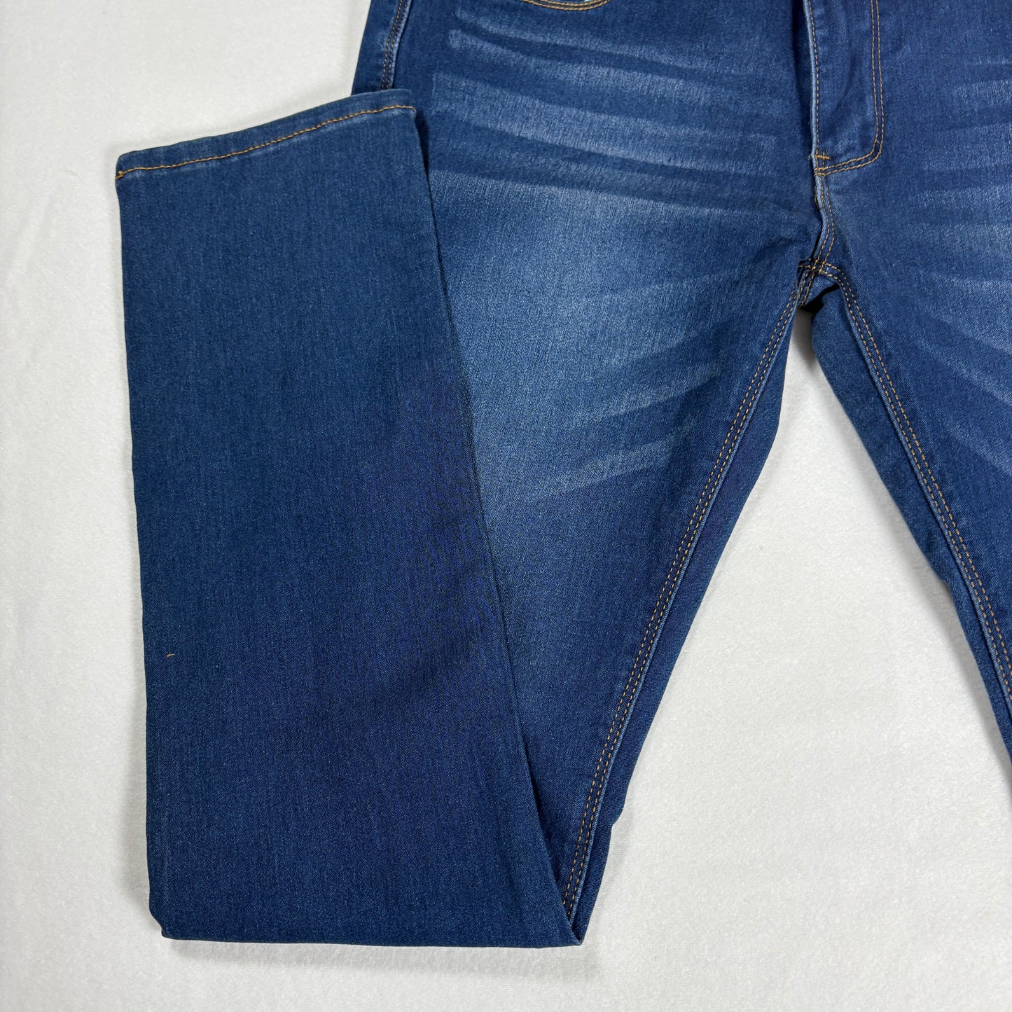 Daily Jeans Women’s 13 Dark Wash Skinny Stretch Denim Mid Rise Triple Button