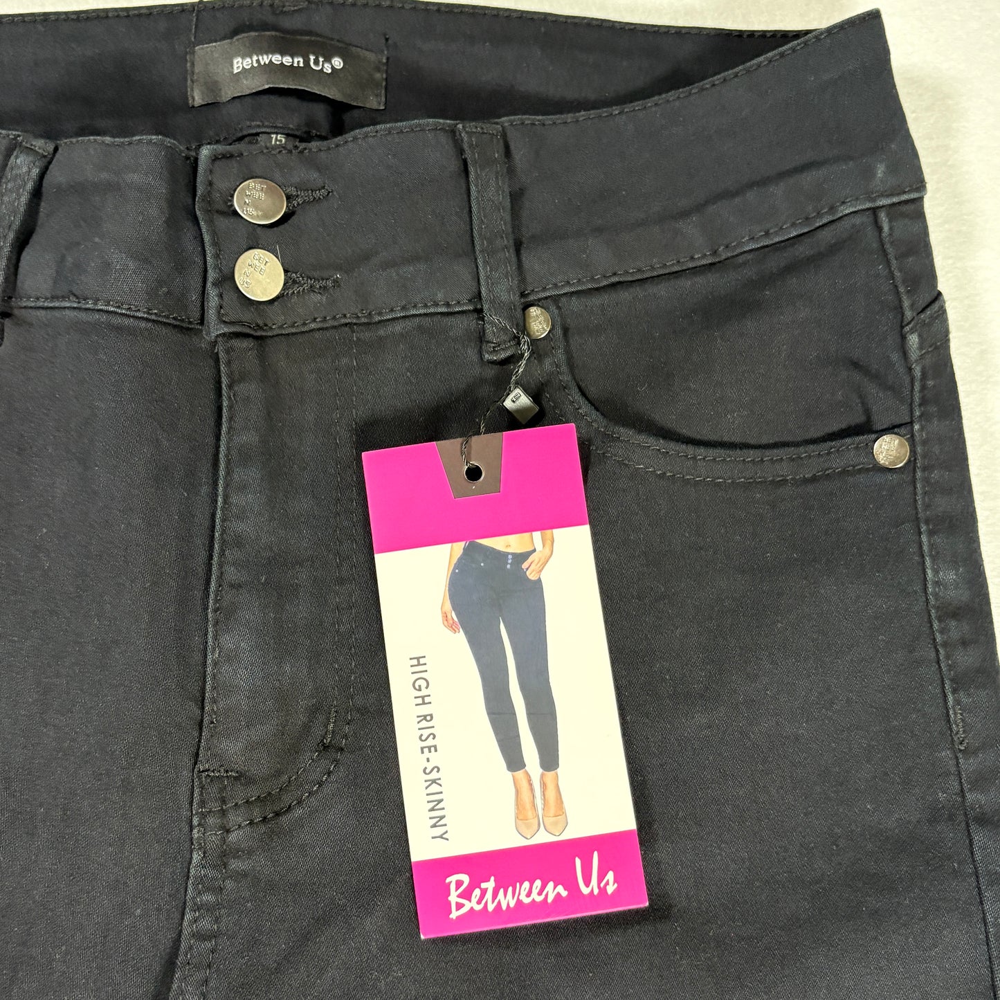 Between Us Women’s 15 Black Skinny Jeans High Rise Stretch Denim Pants NWT