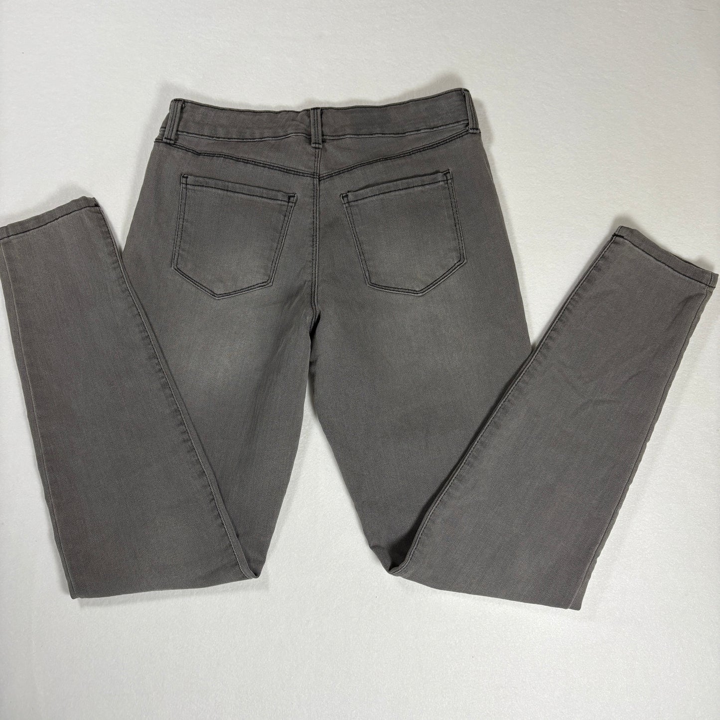 Style & Co Denim Women’s Jeans Size 4 Gray Skinny Leg Embroidered Stretch Pants