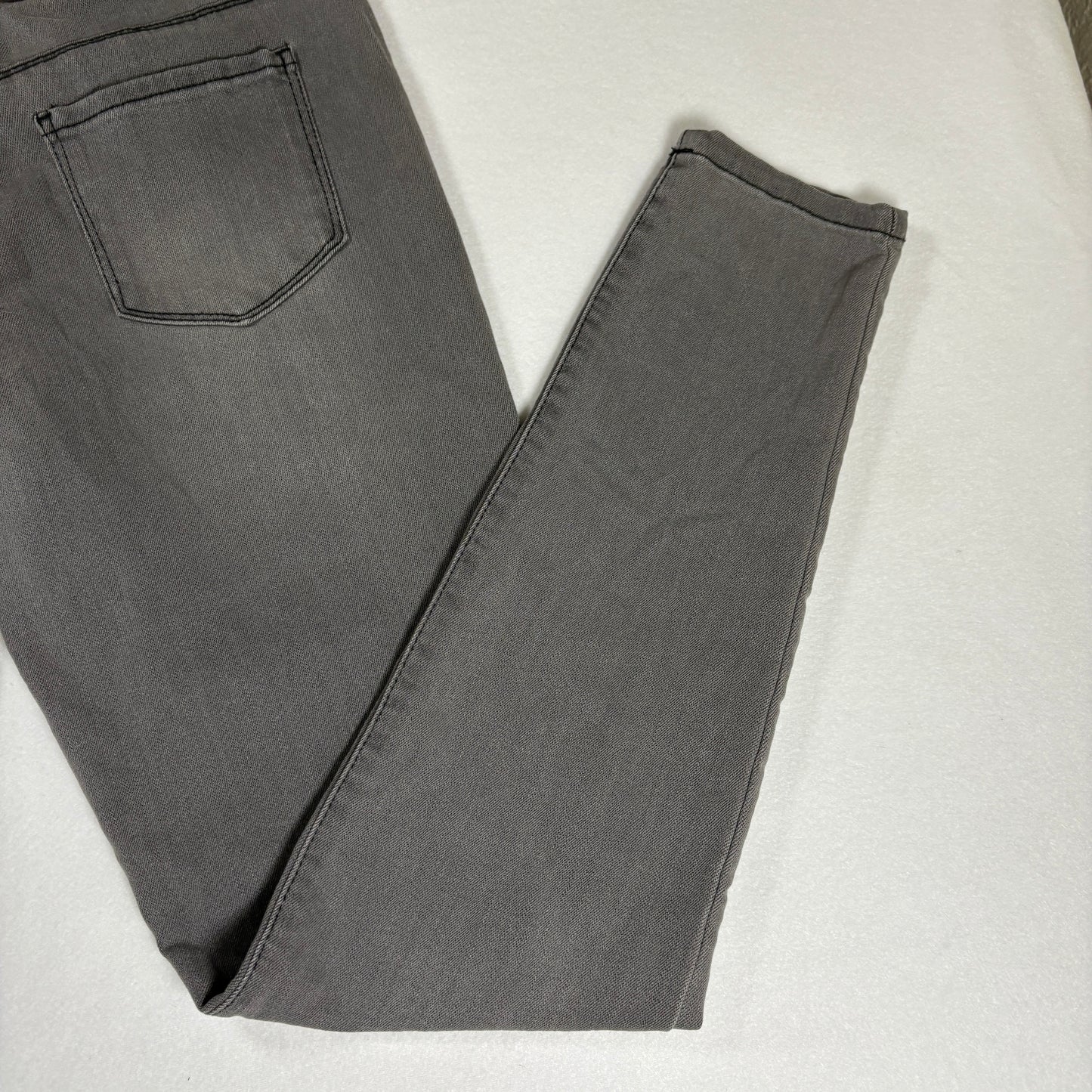 Style & Co Denim Women’s Jeans Size 4 Gray Skinny Leg Embroidered Stretch Pants